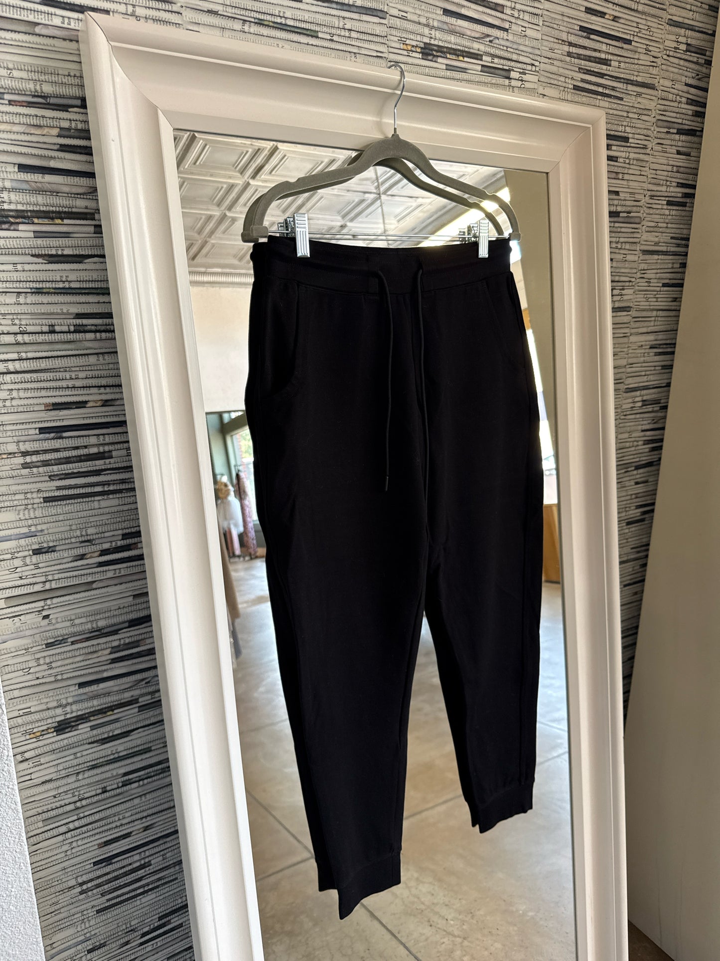 Quince Size S Black Pants