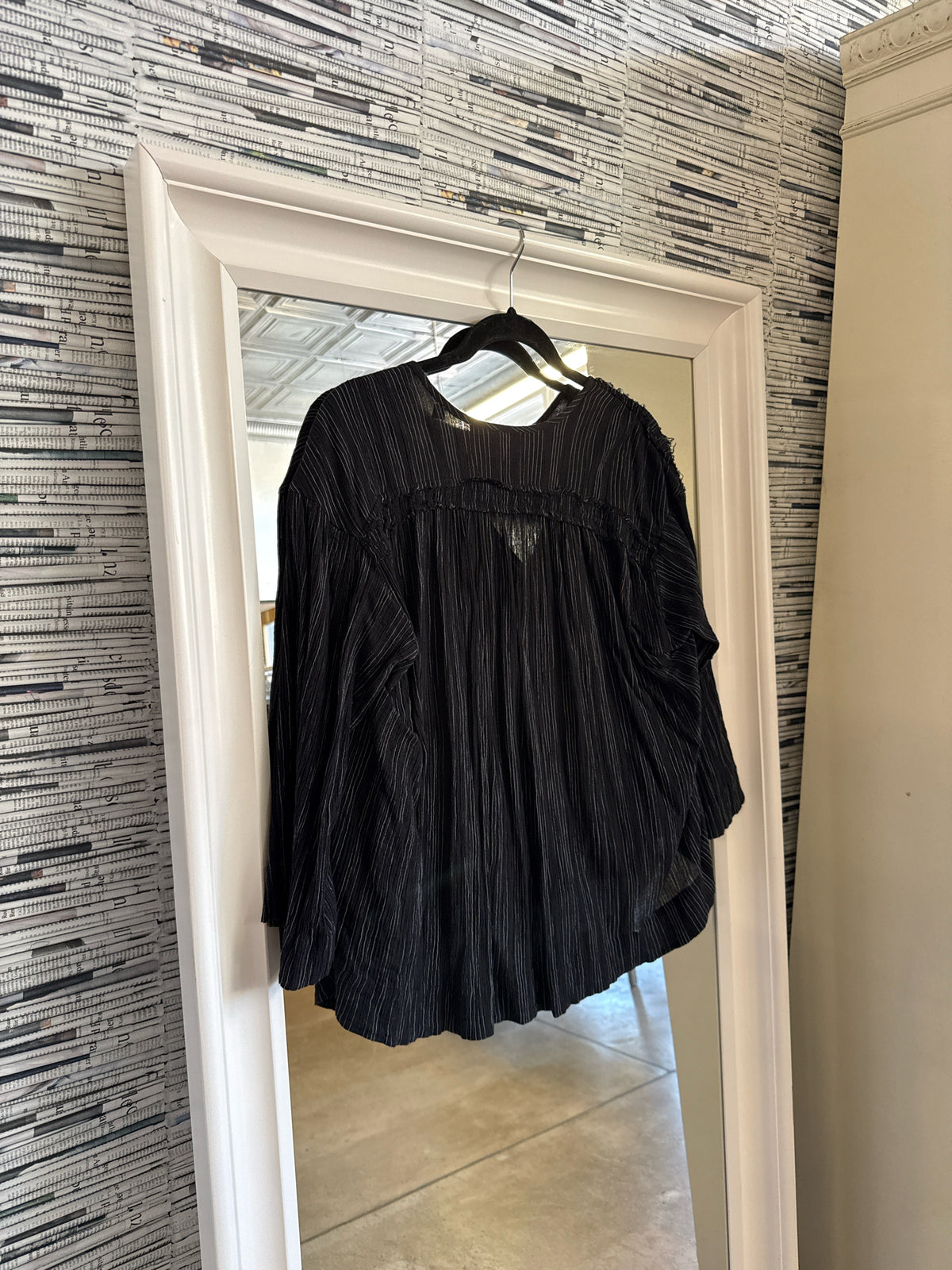 Vince Size M Black Top