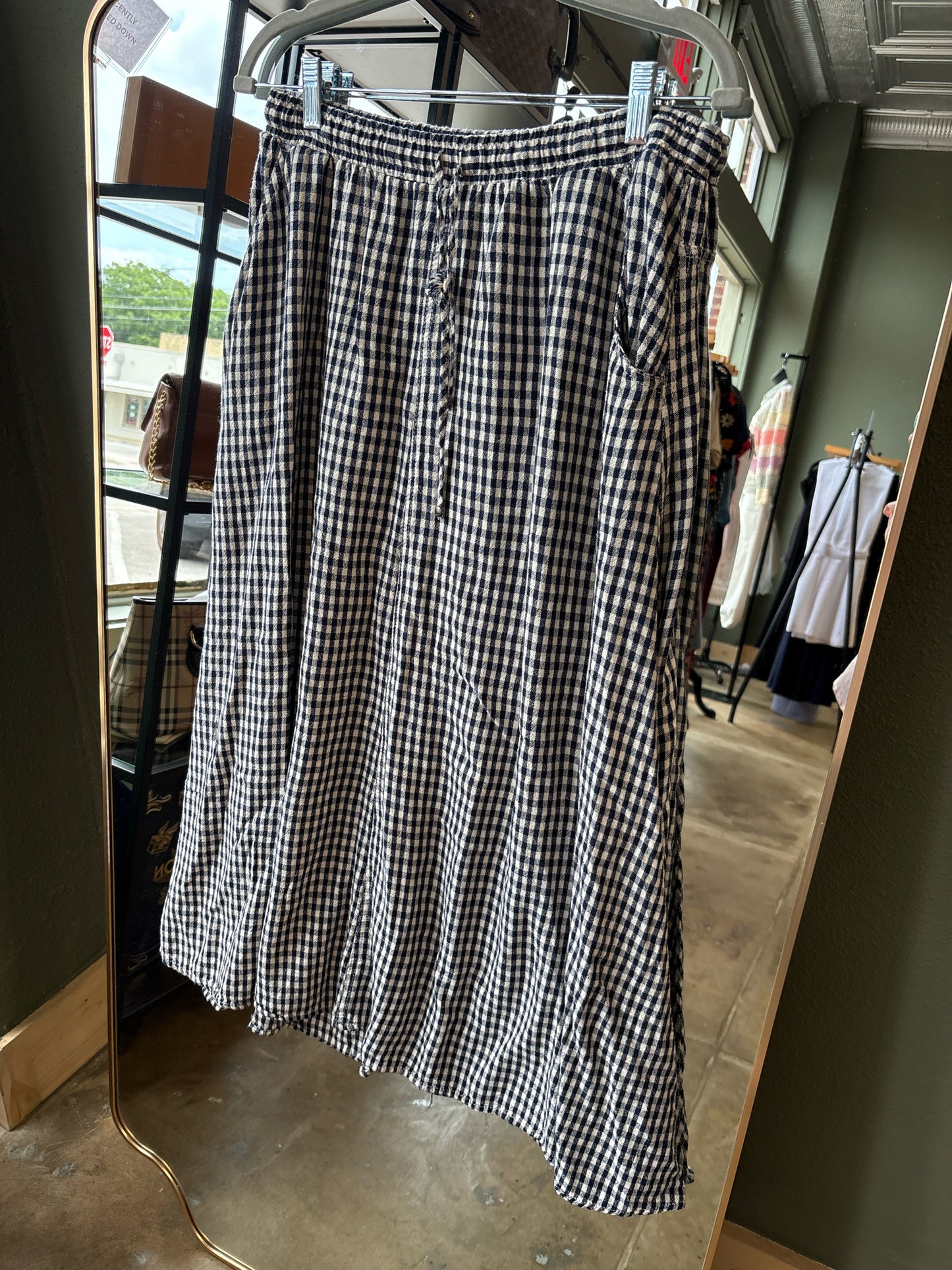 Max Studio Size L Off White & Blue Skirt