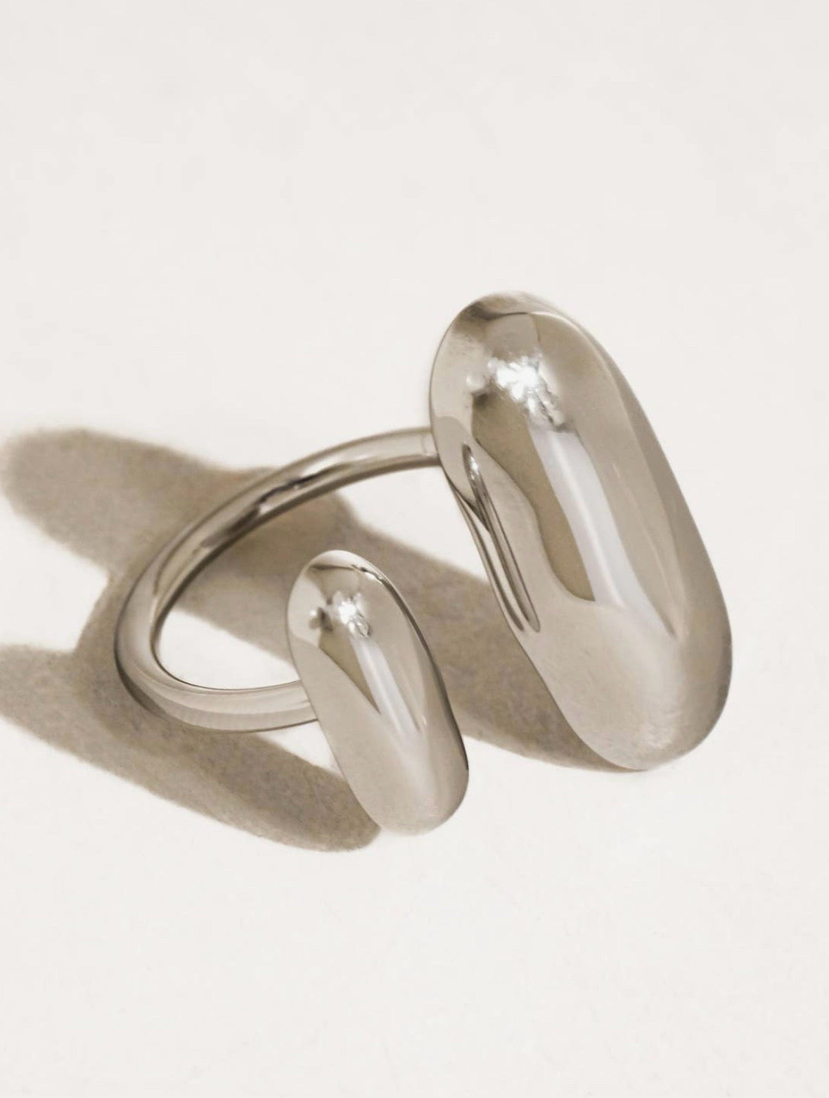 Flanerie Ring