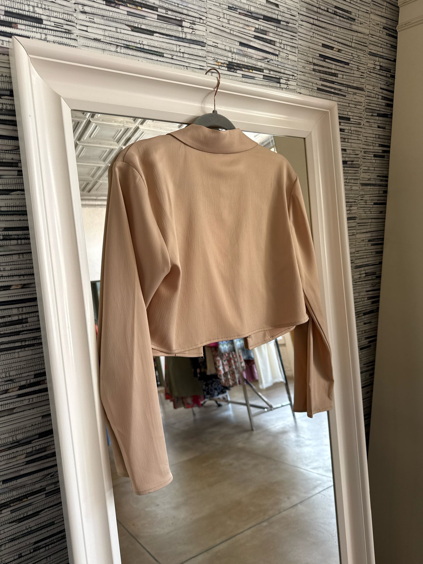 WAYF Size XS Tan Top