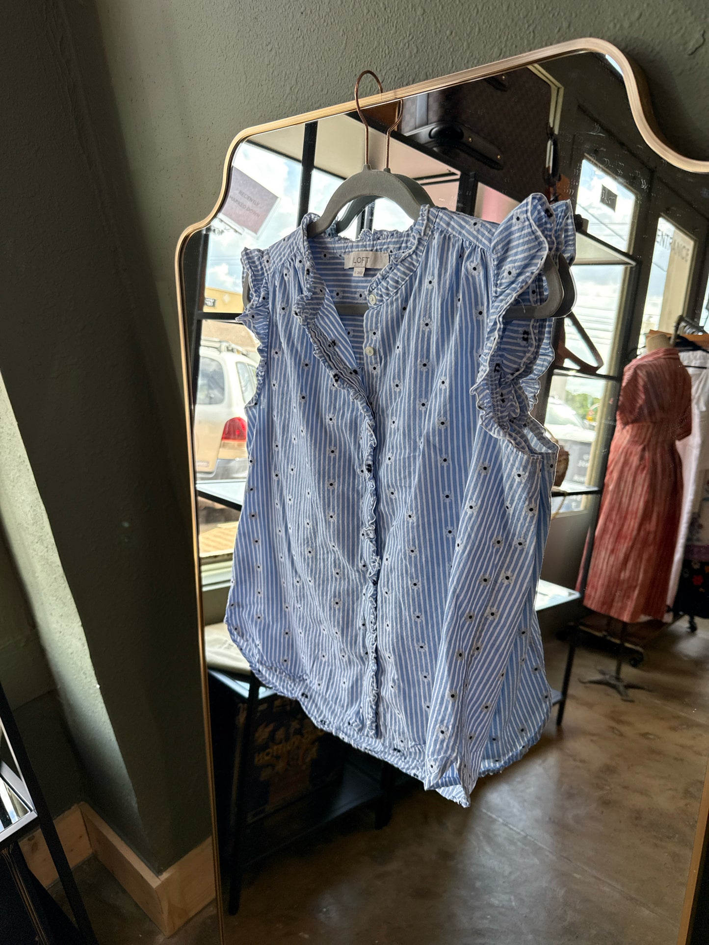 LOFT Size S Blue Top