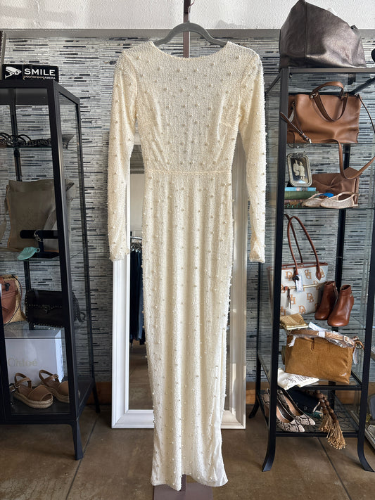 oh polly Size 2 Cream Pearls Formal