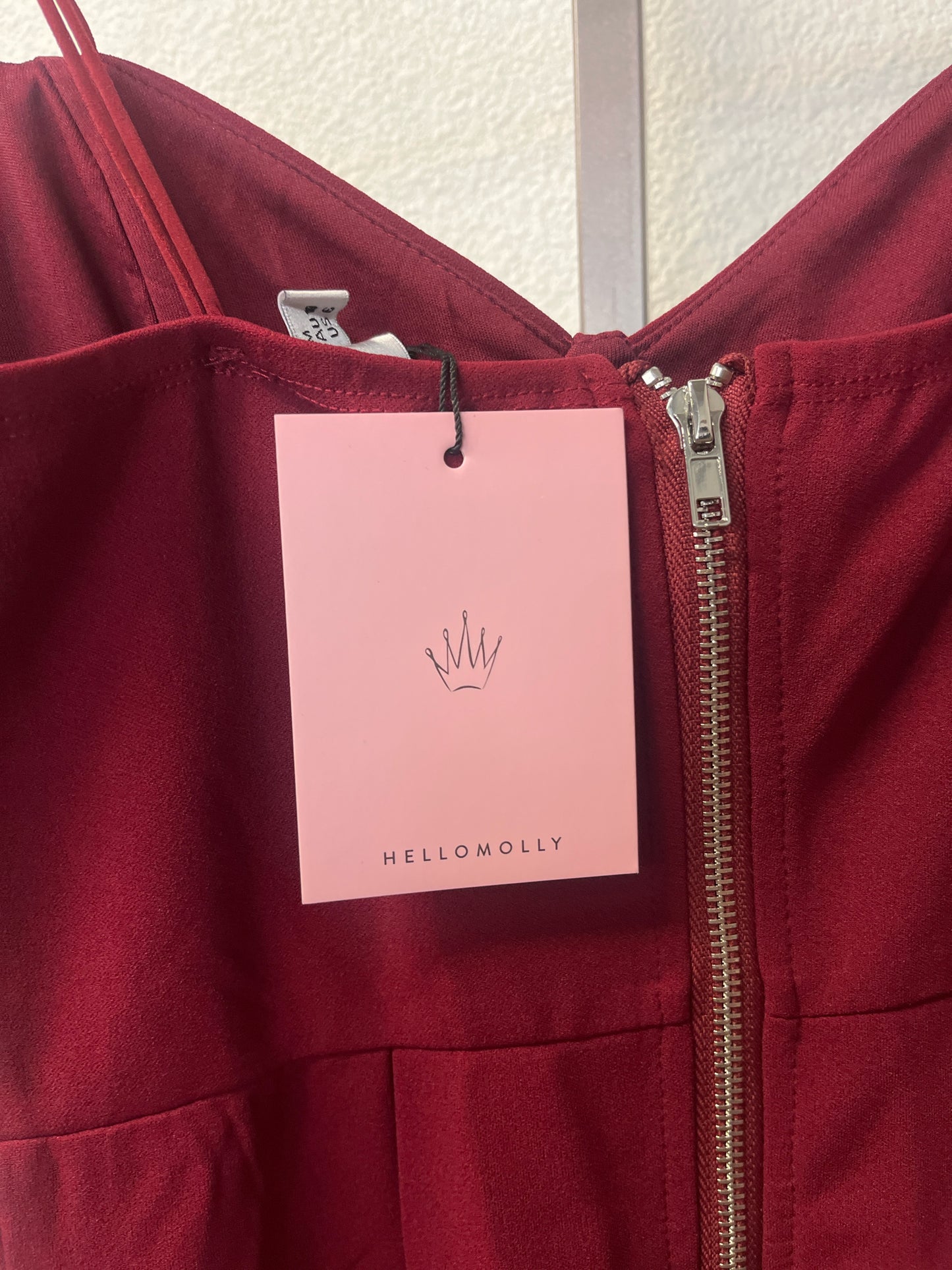 Hello Molly Size 6 burgandy spagetti strap Dress