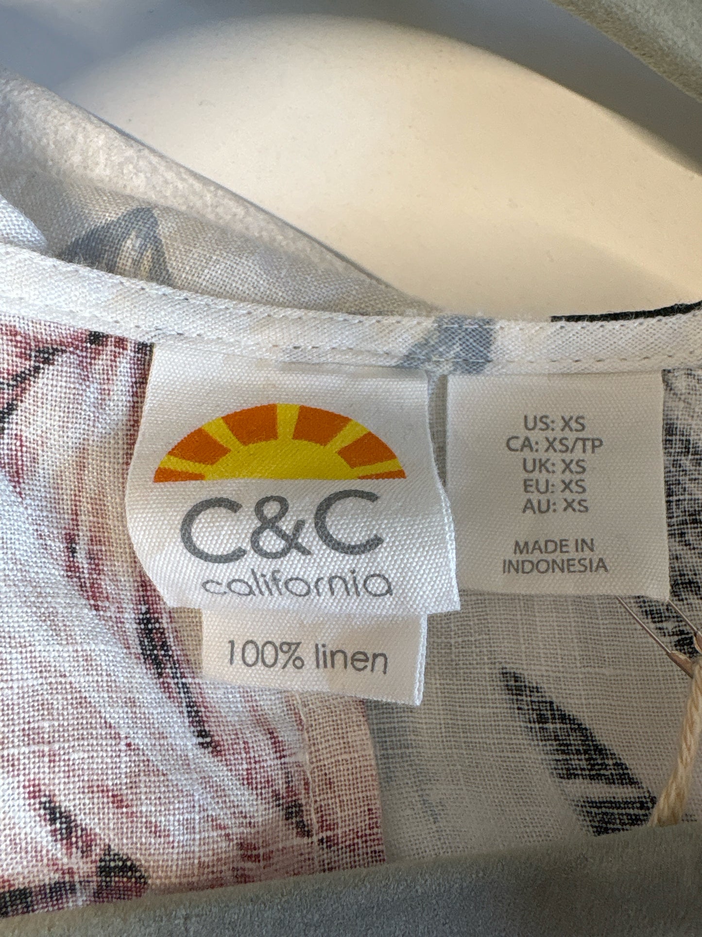 C&C California Size XS white multi Dress