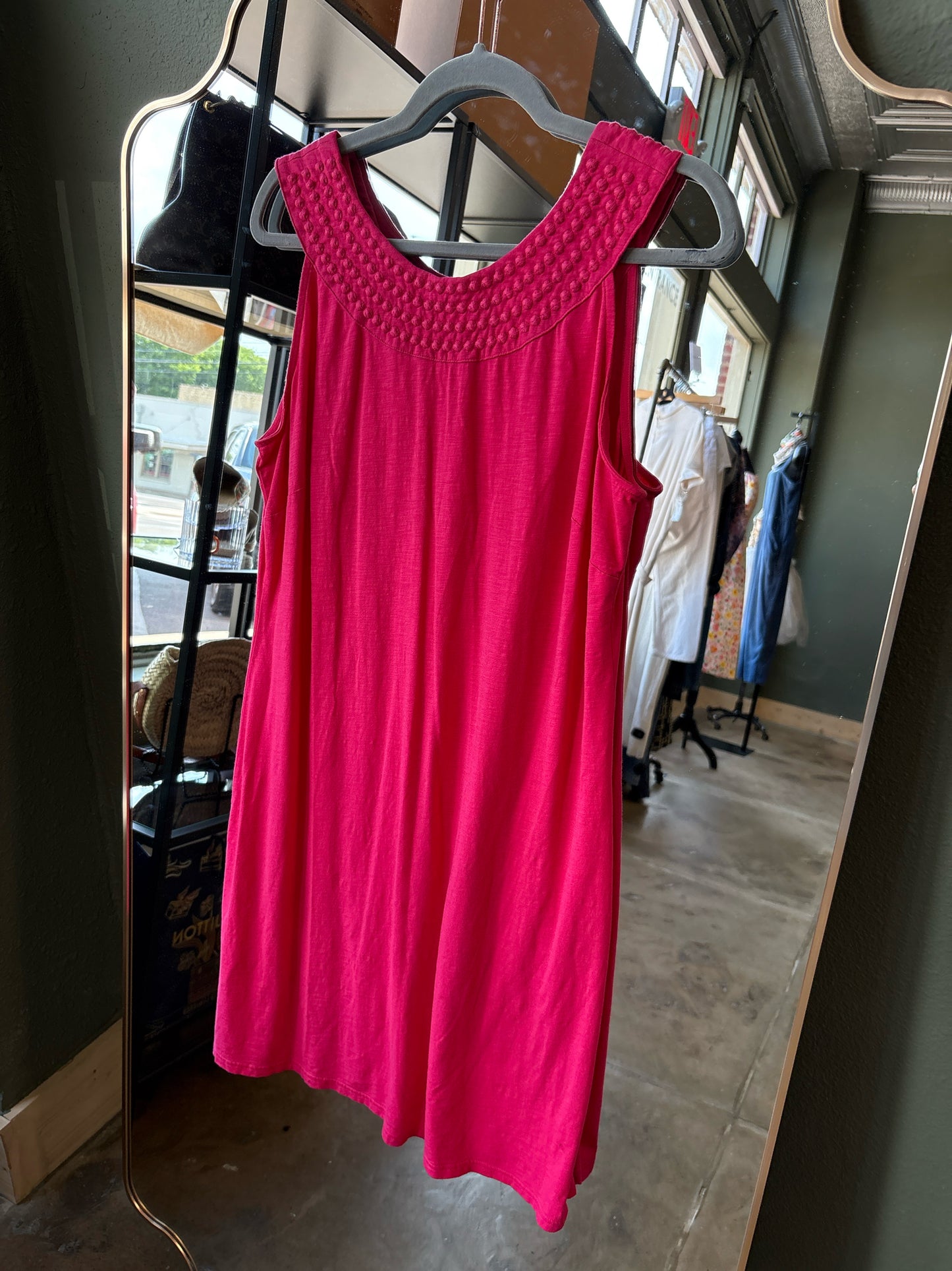 Tommy Bahama Size M Pink Dress
