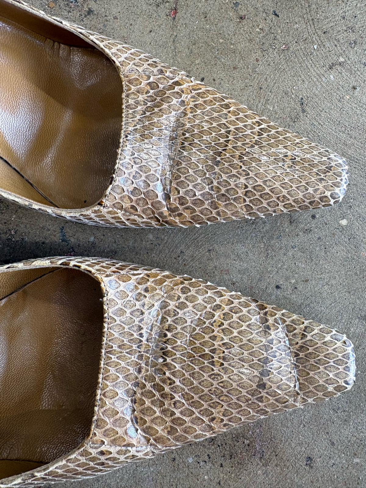 Gucci Shoe Size 39.5 Tan Heels