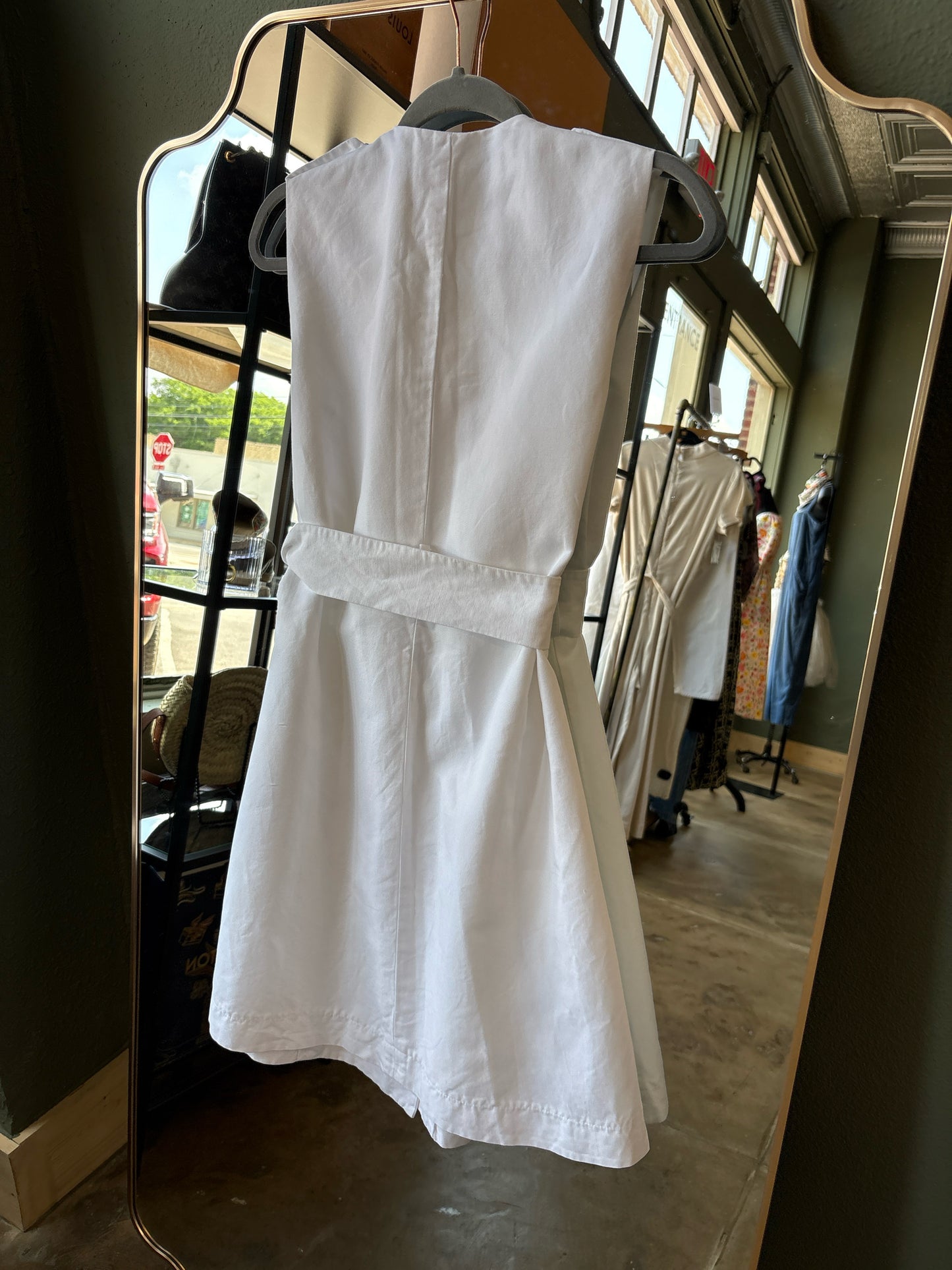 graham and spencer Size P White Sleeveless Dress