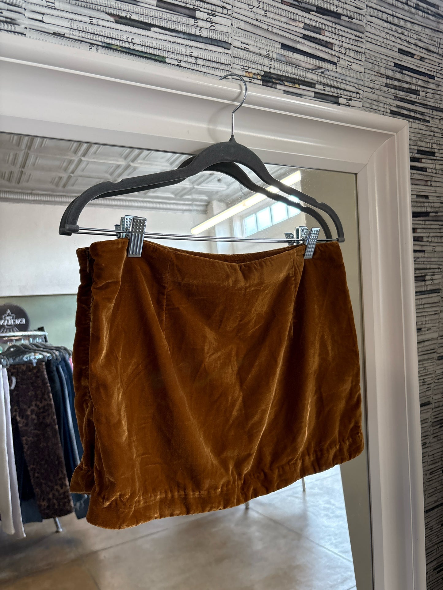 free people Size 4 Brown Skirt