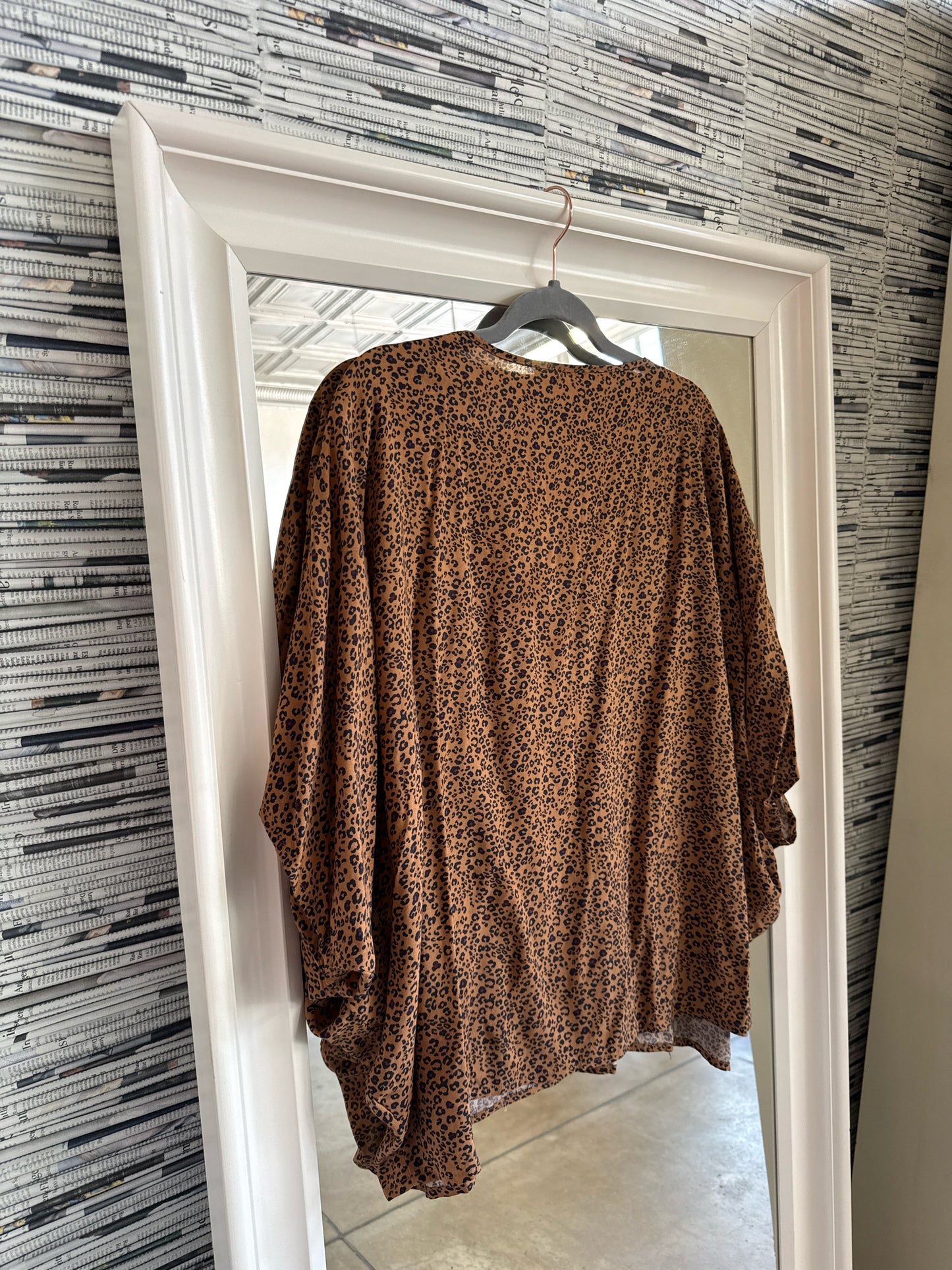 Savanna Jane Size S Brown Top