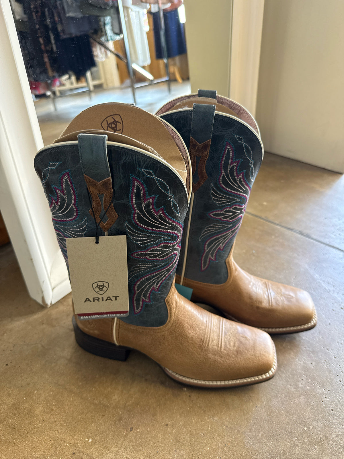 Ariat Shoe Size 9 Brown/Teal Boots