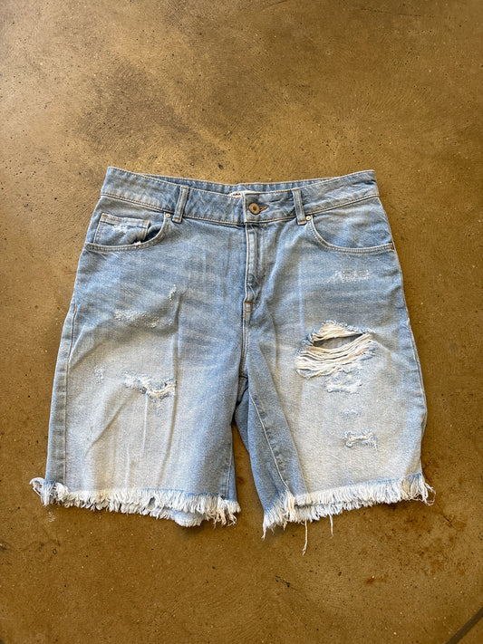 ZARA Size 4 Denim Shorts