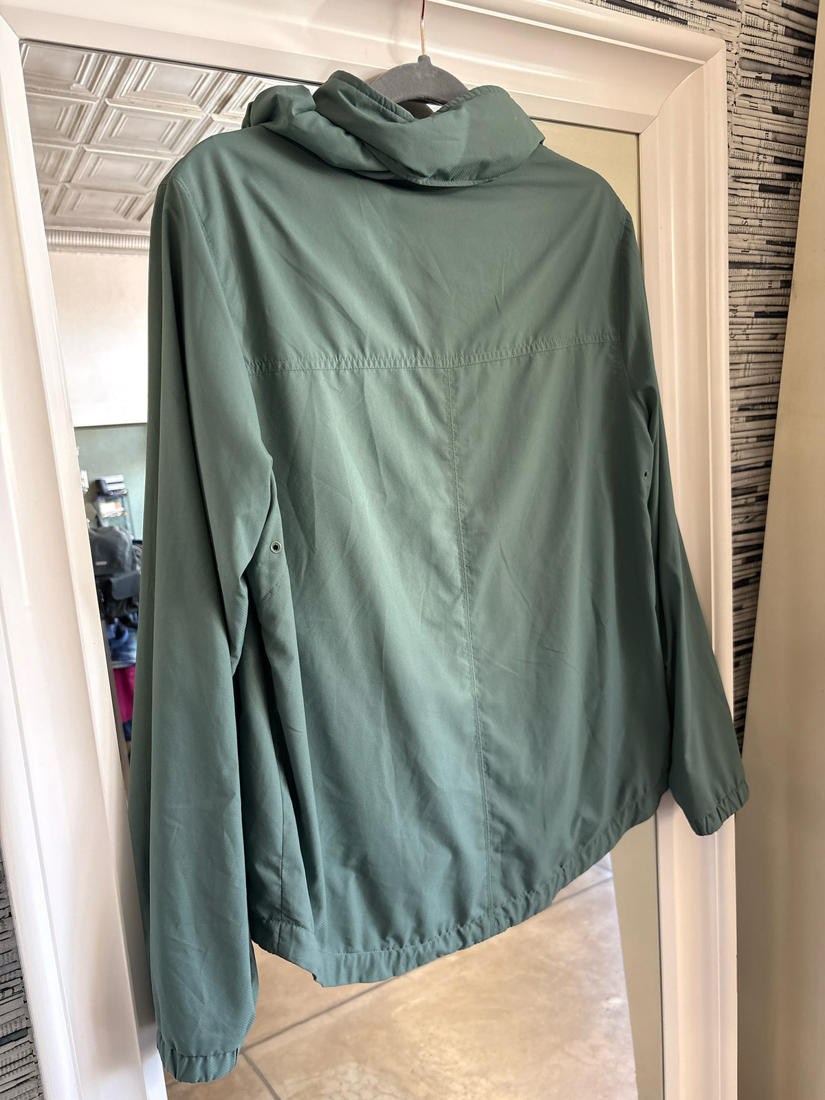 patagonia Size M Green Jacket
