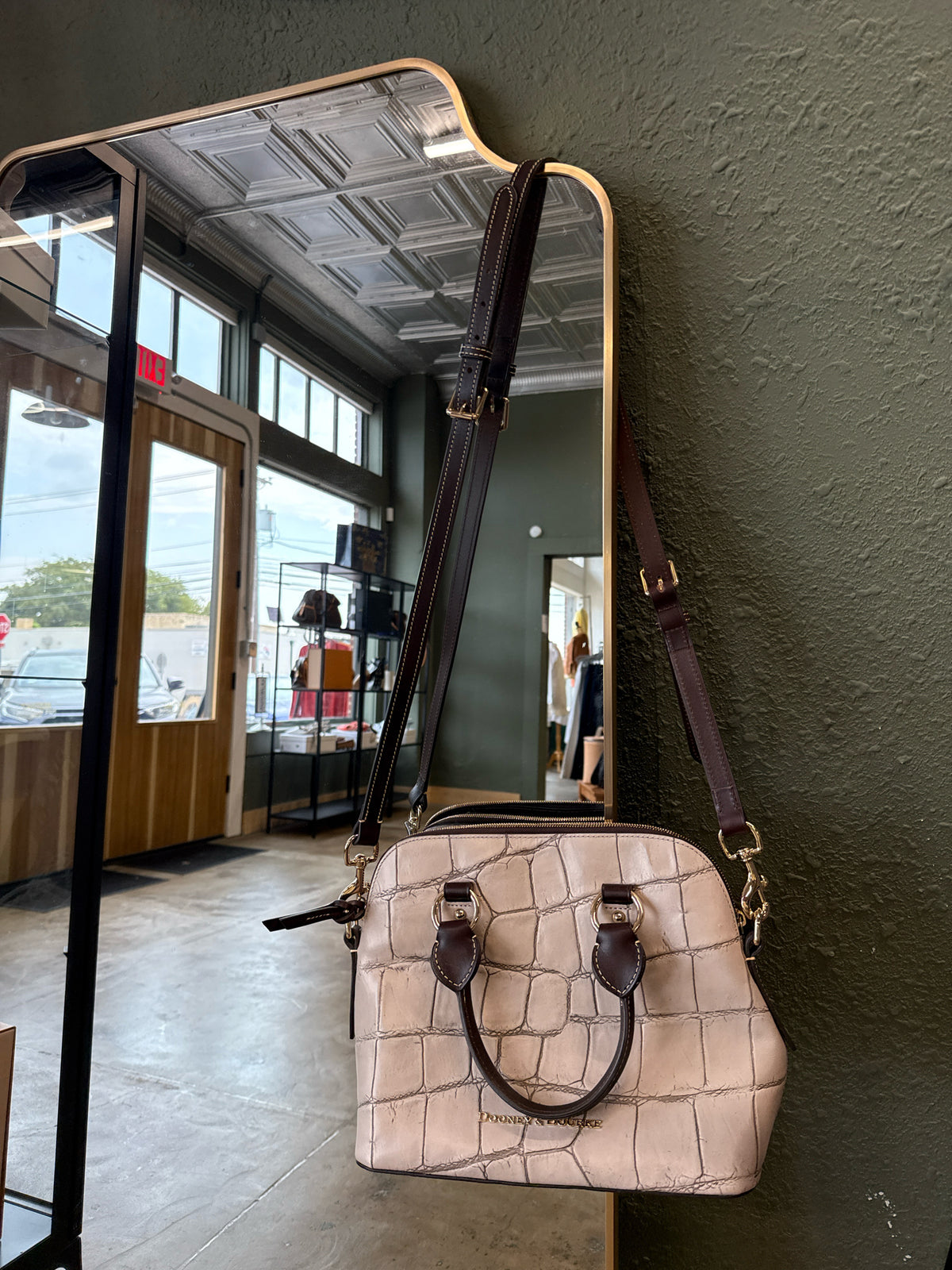 DOONEY & BOURKE Ivory Purse