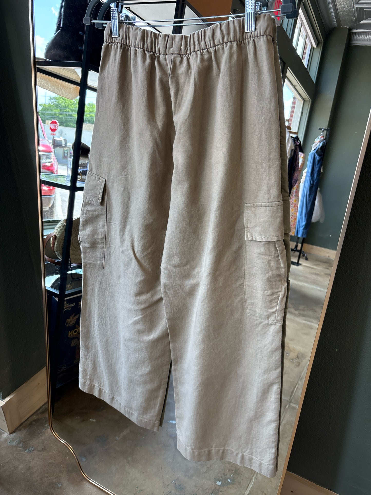 GAP Size XS Khaki Pants