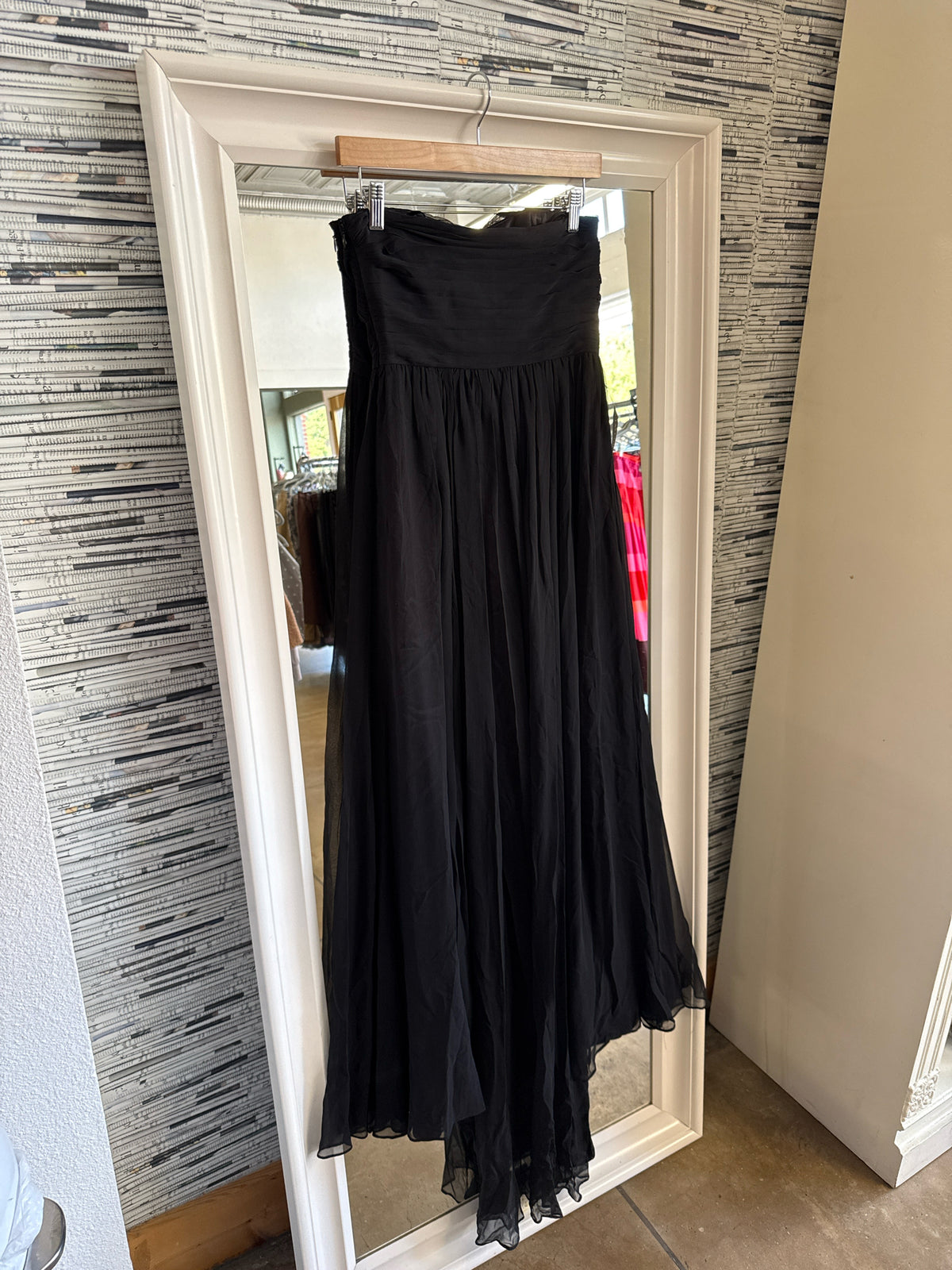 ANN TAYLOR Size 4P Black Dress