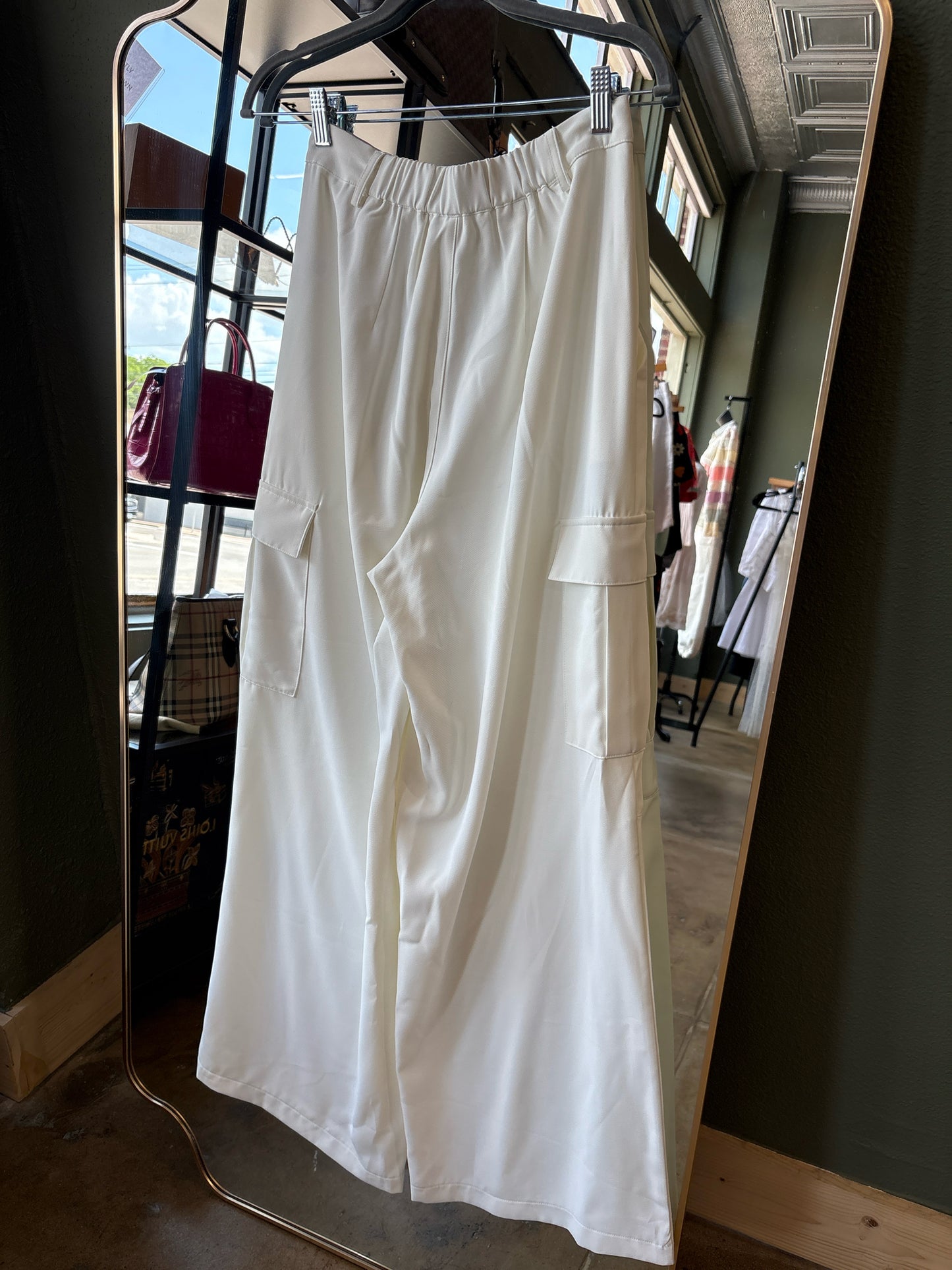 do & be Size M off white Pants
