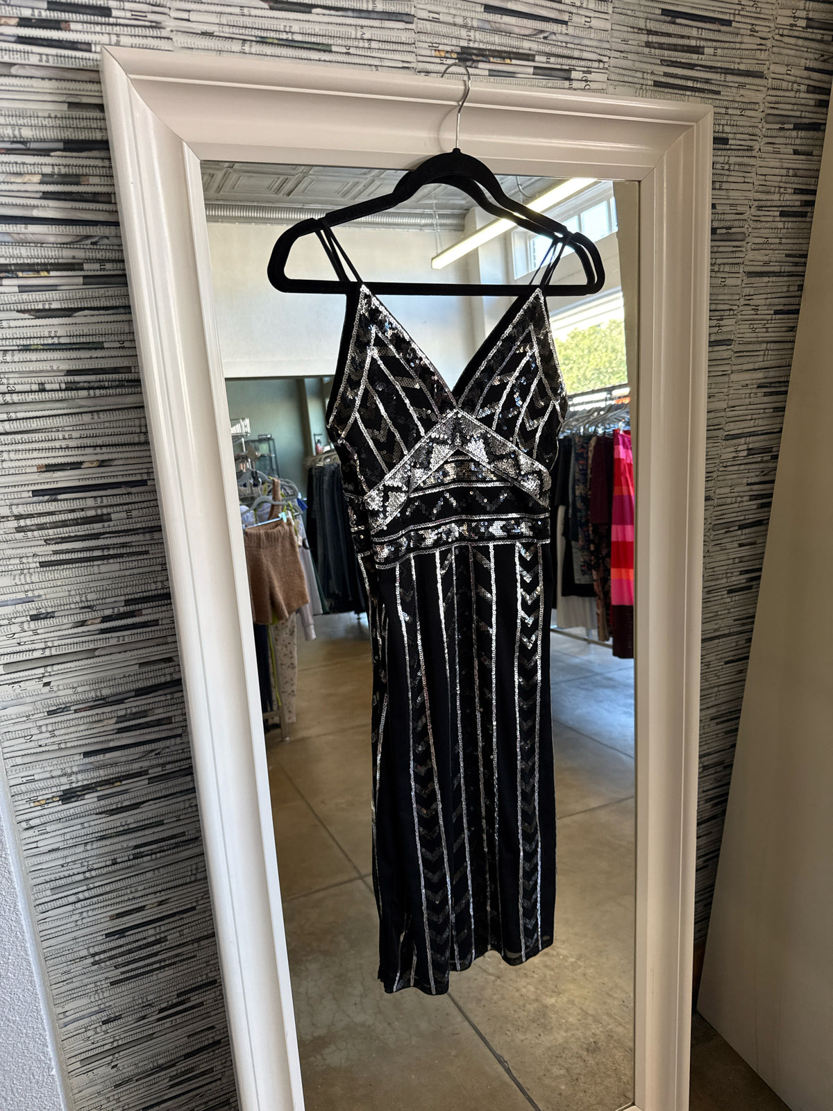 EXPRESS Size XS Black/Silver Dress