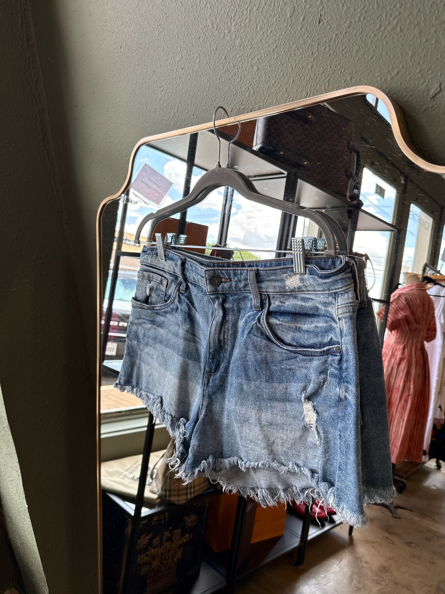 KUT Size 10 Light Wash Shorts