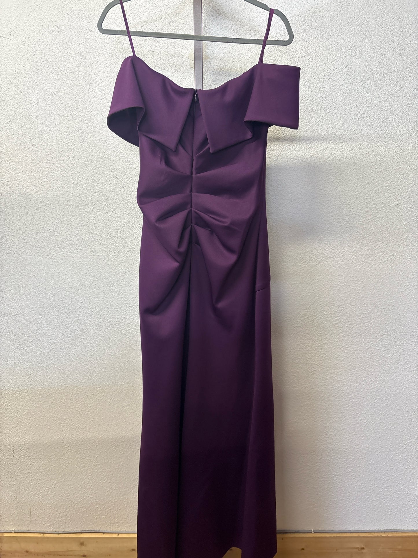 xscape Size 12 Formal