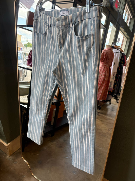 LOFT Size 4 blue and white Pants