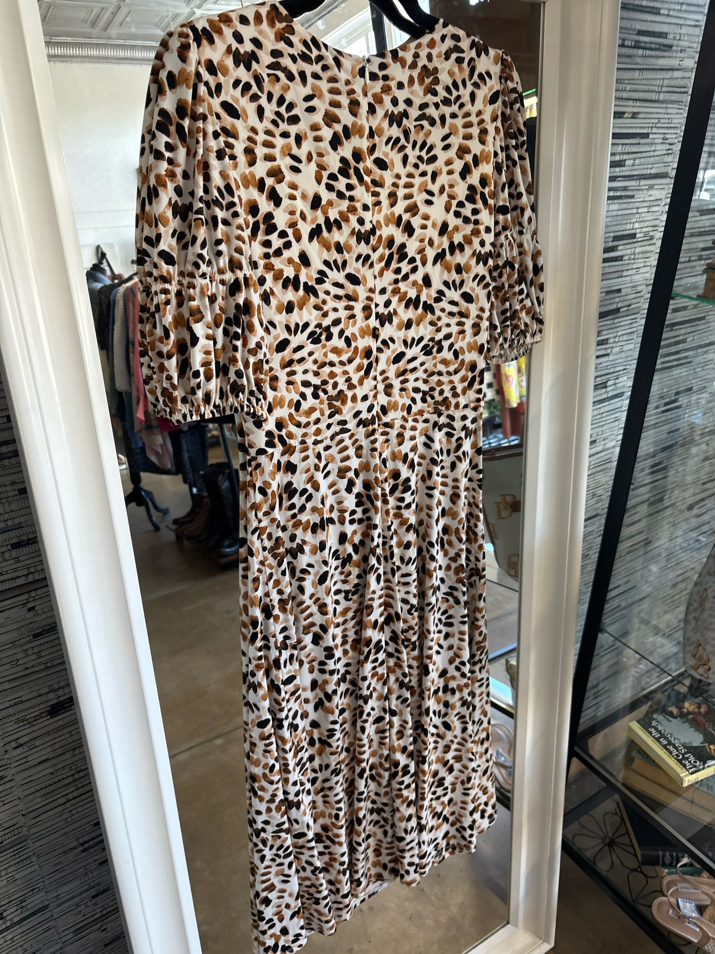 Vince Camuto Size 4 Dress