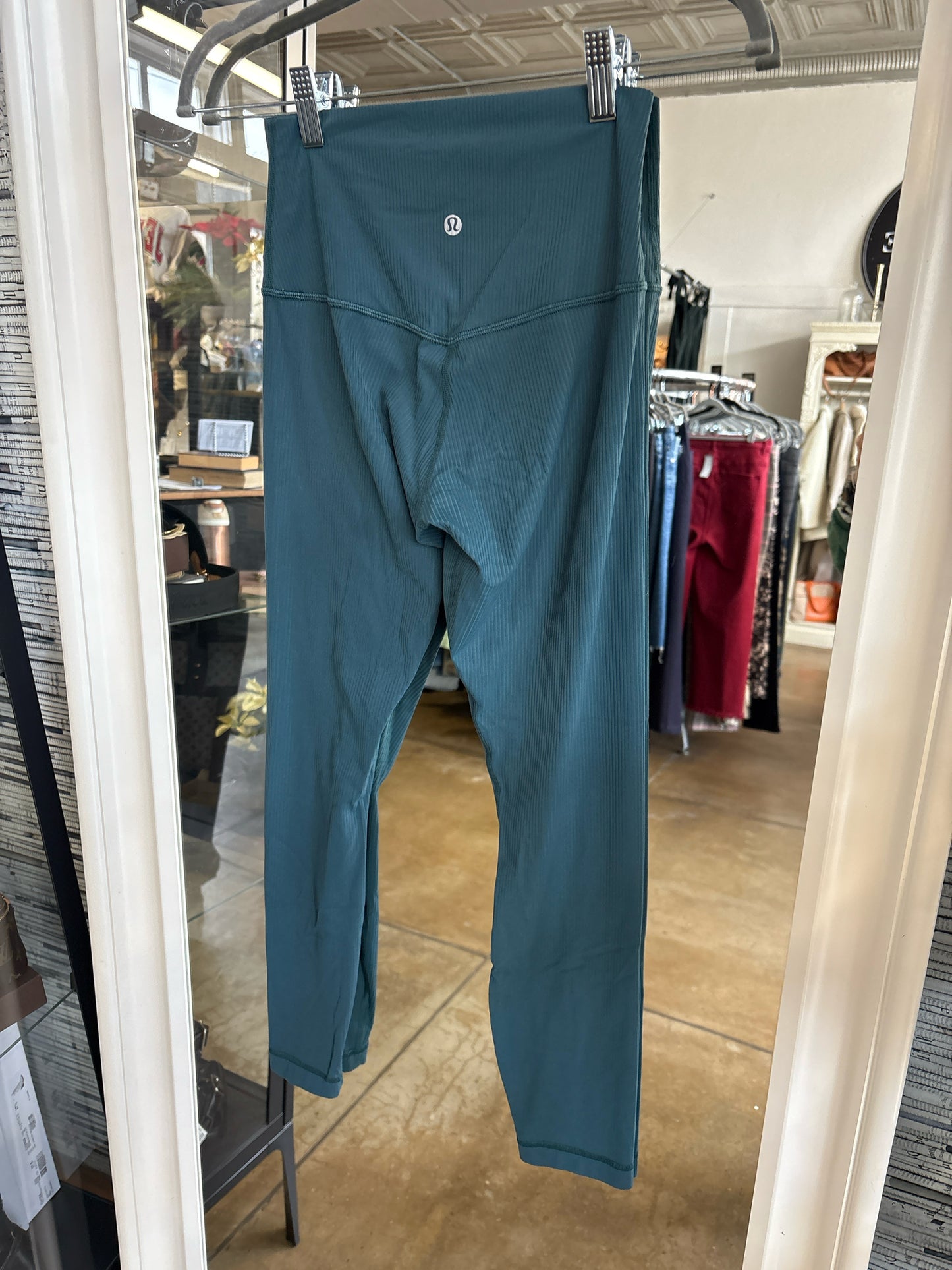 Lululemon Size 4 Legging