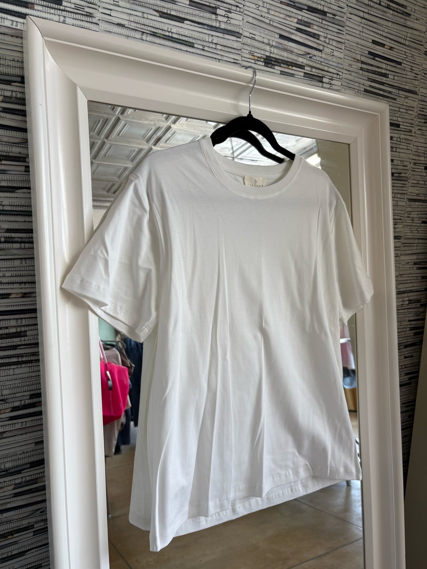 fun2fun Size S White Tee