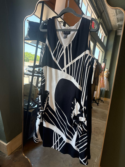 Frank Lyman Size 14 B&W Abstract Dress