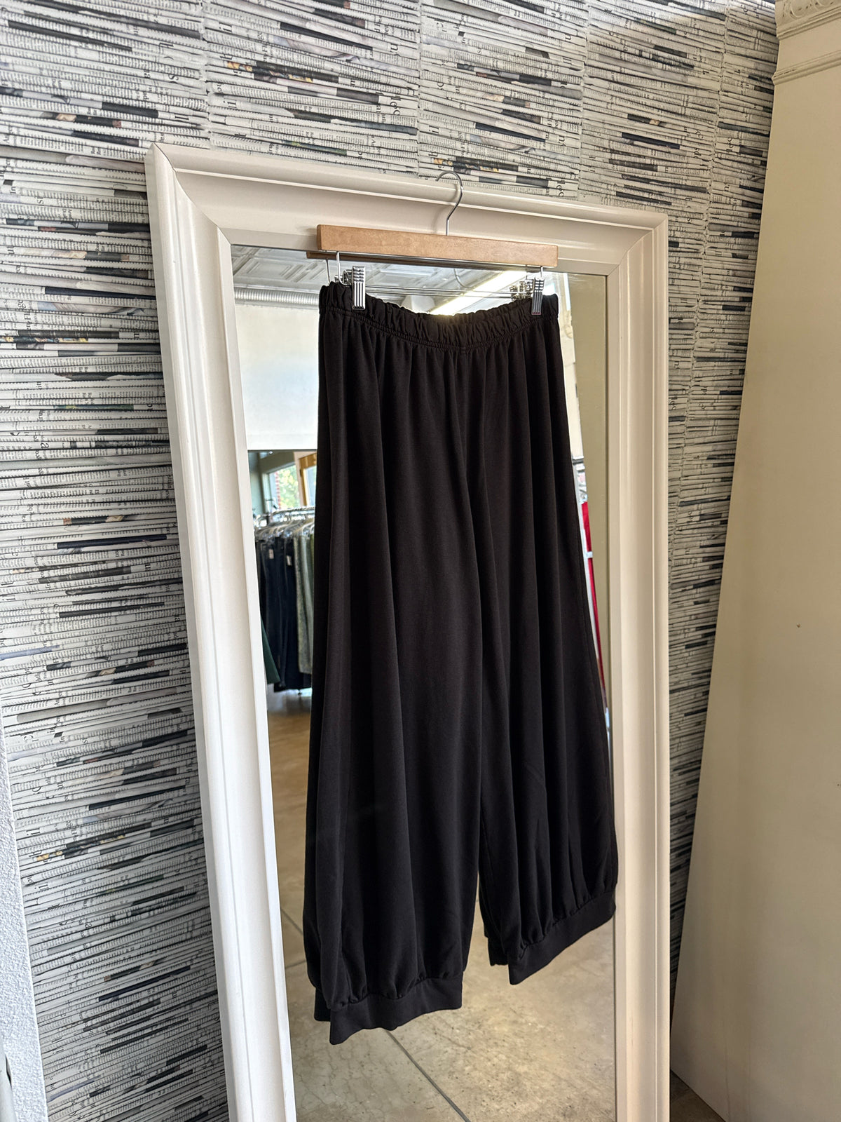 Bryn Walker Size M Charcoal Pants