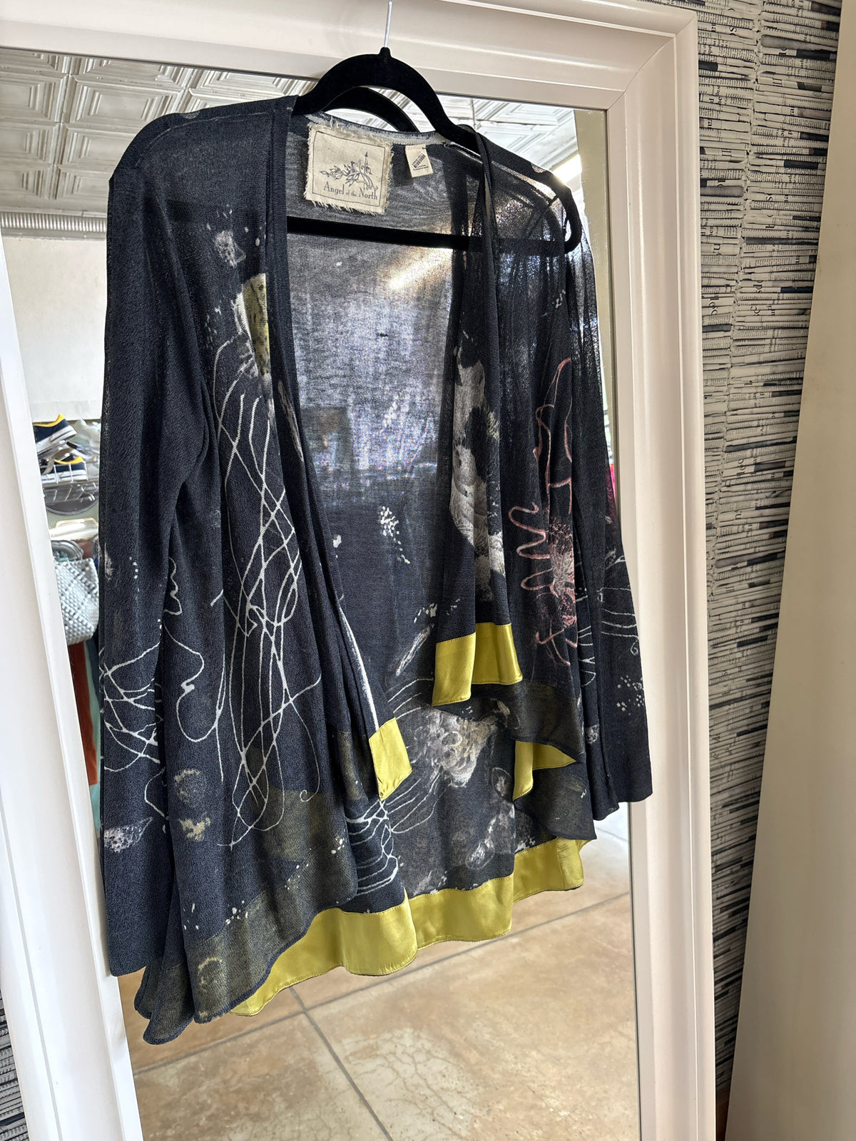Angel of the North gray print Tunic