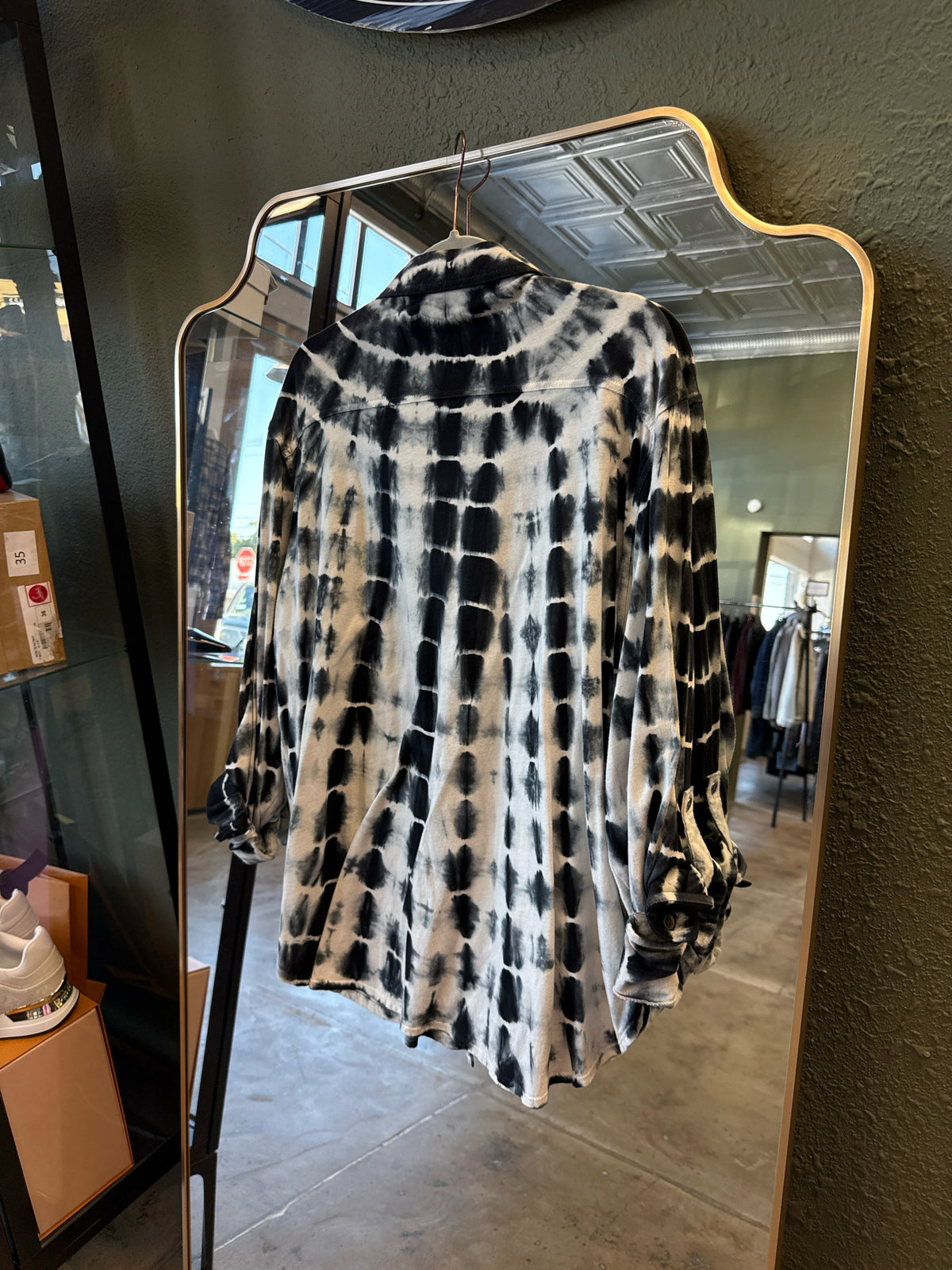 Rock & Republic Size XXL Gray/White Top