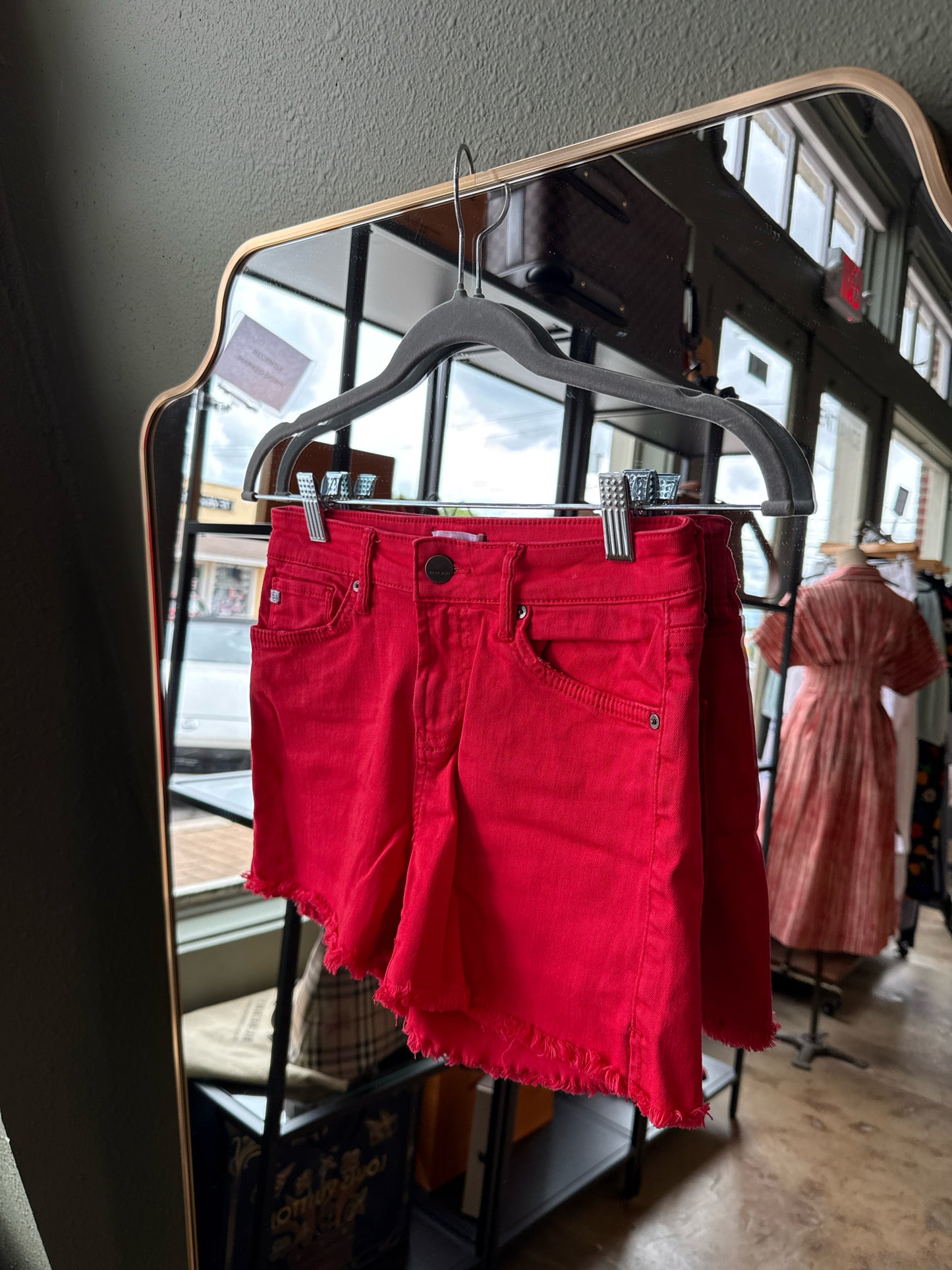 Dear John Size 24 Red Shorts