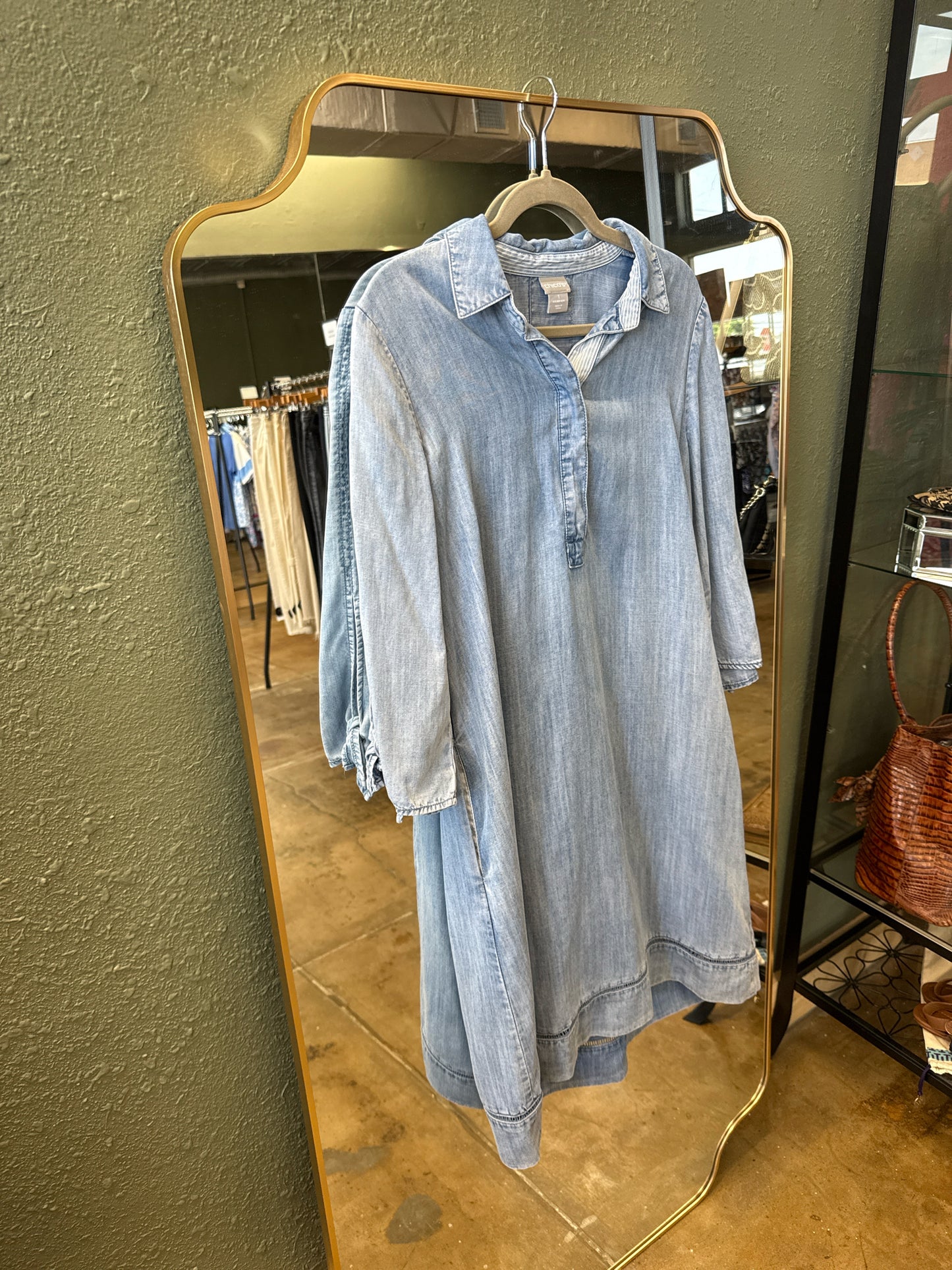 CHICO'S Size 1 Denim Dress