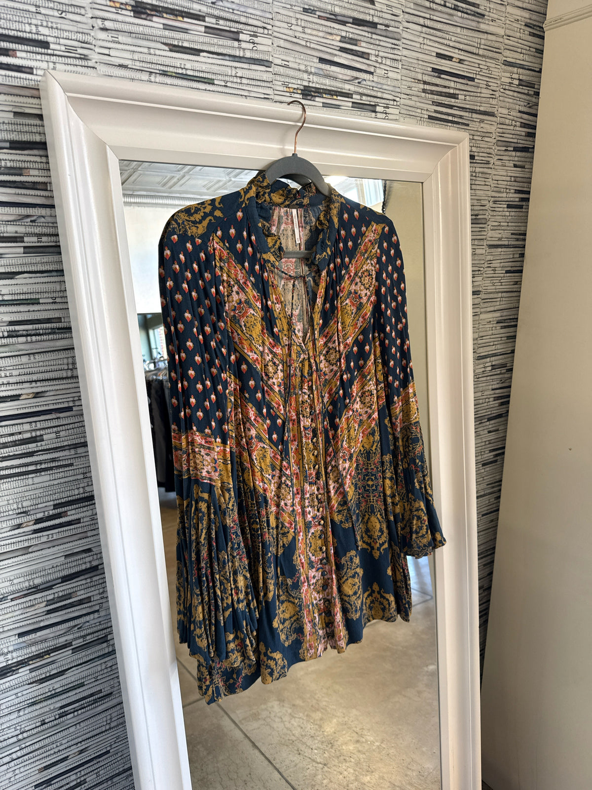 free people Size XS Blue/Orange Top