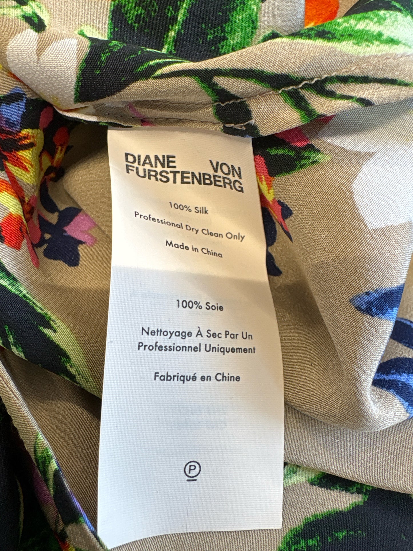 Diane VonFurstenburg Size S tan multi Dress