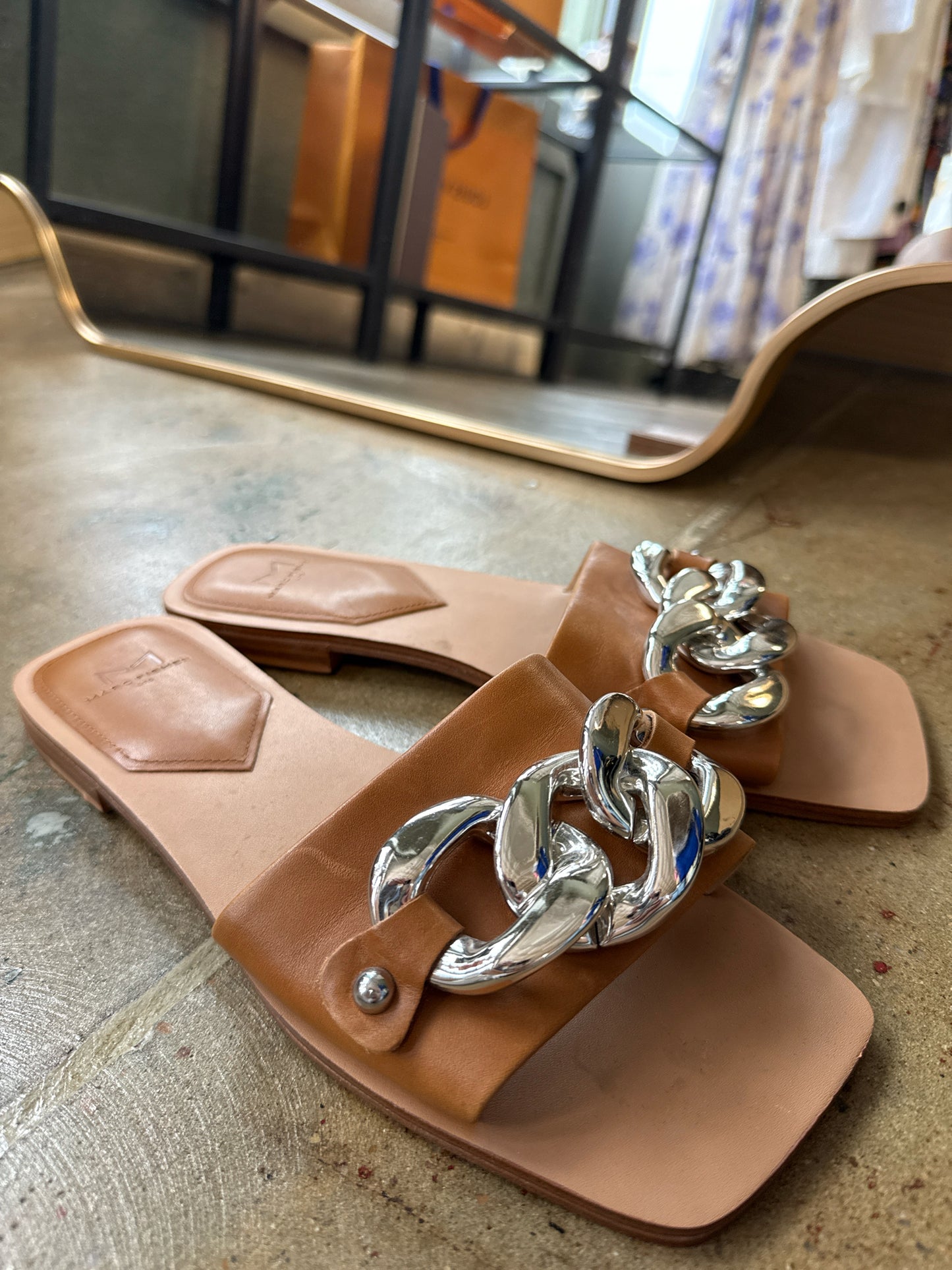 Marc Fisher Shoe Size 8.5 Brown Sandals