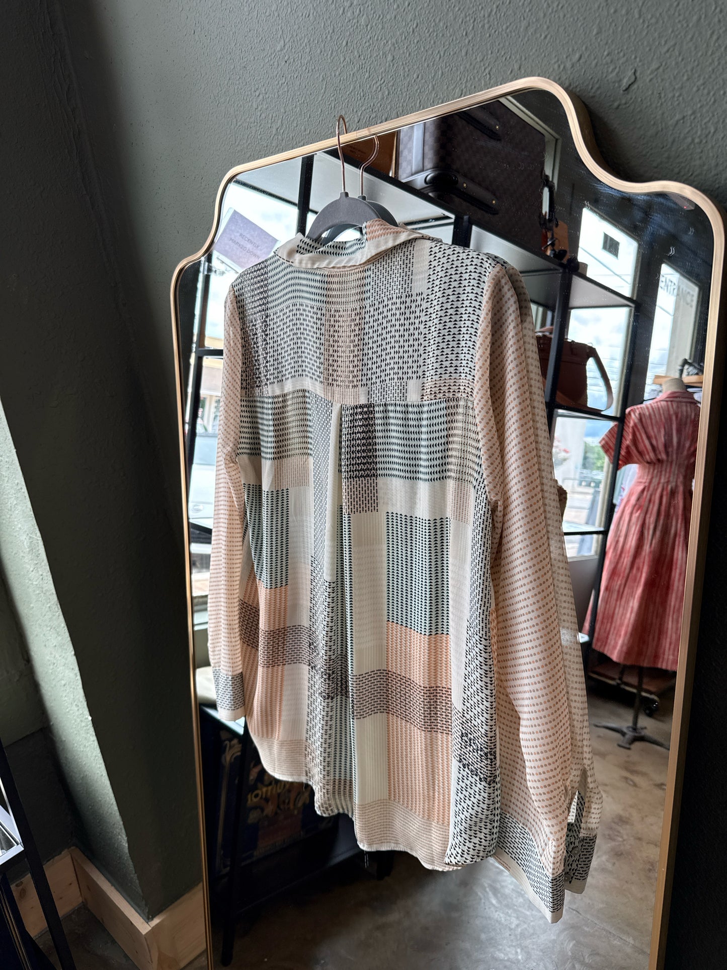 Rose & Olive Cream Top