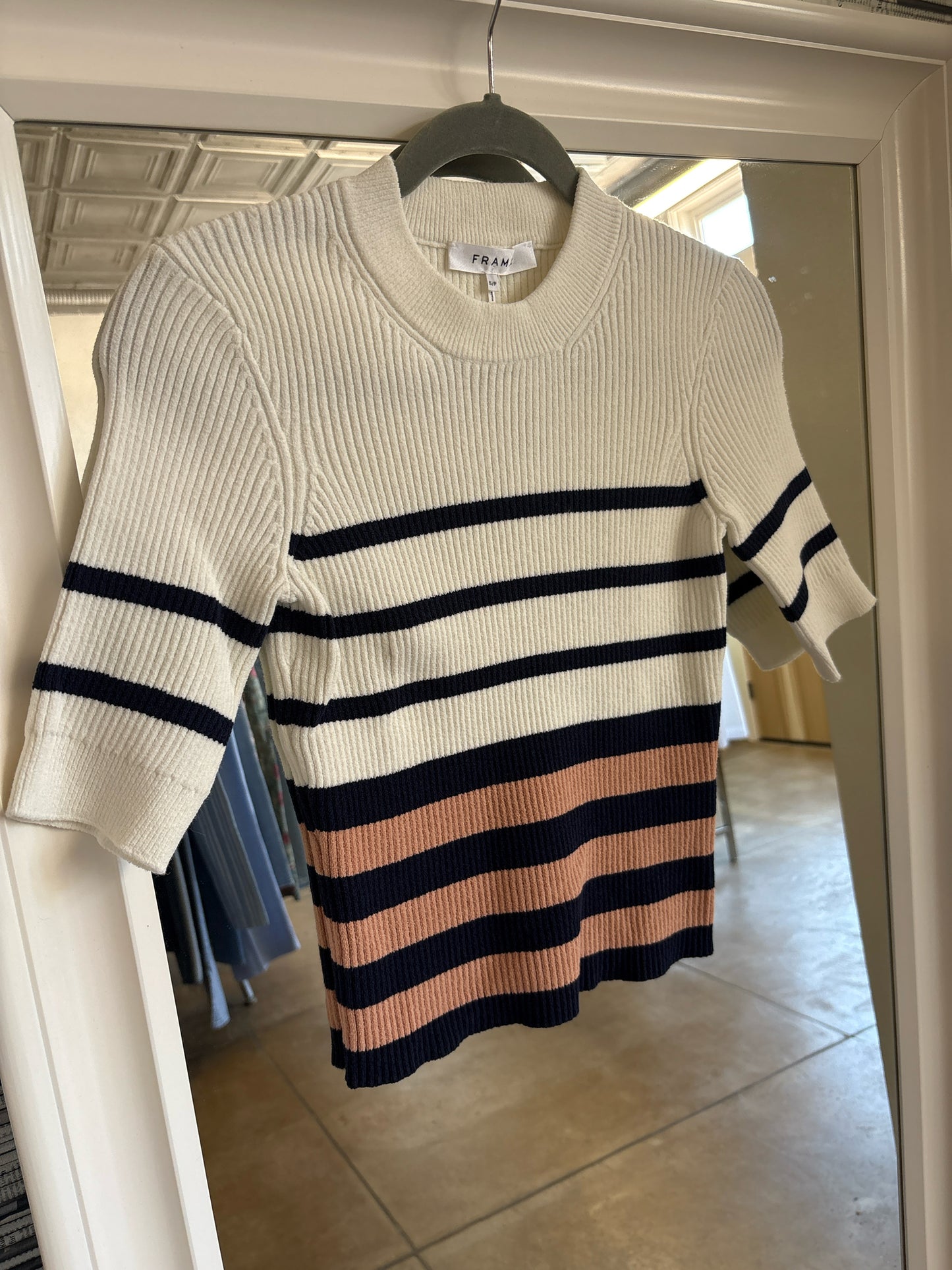 FRAME Size SP cream + multi Top