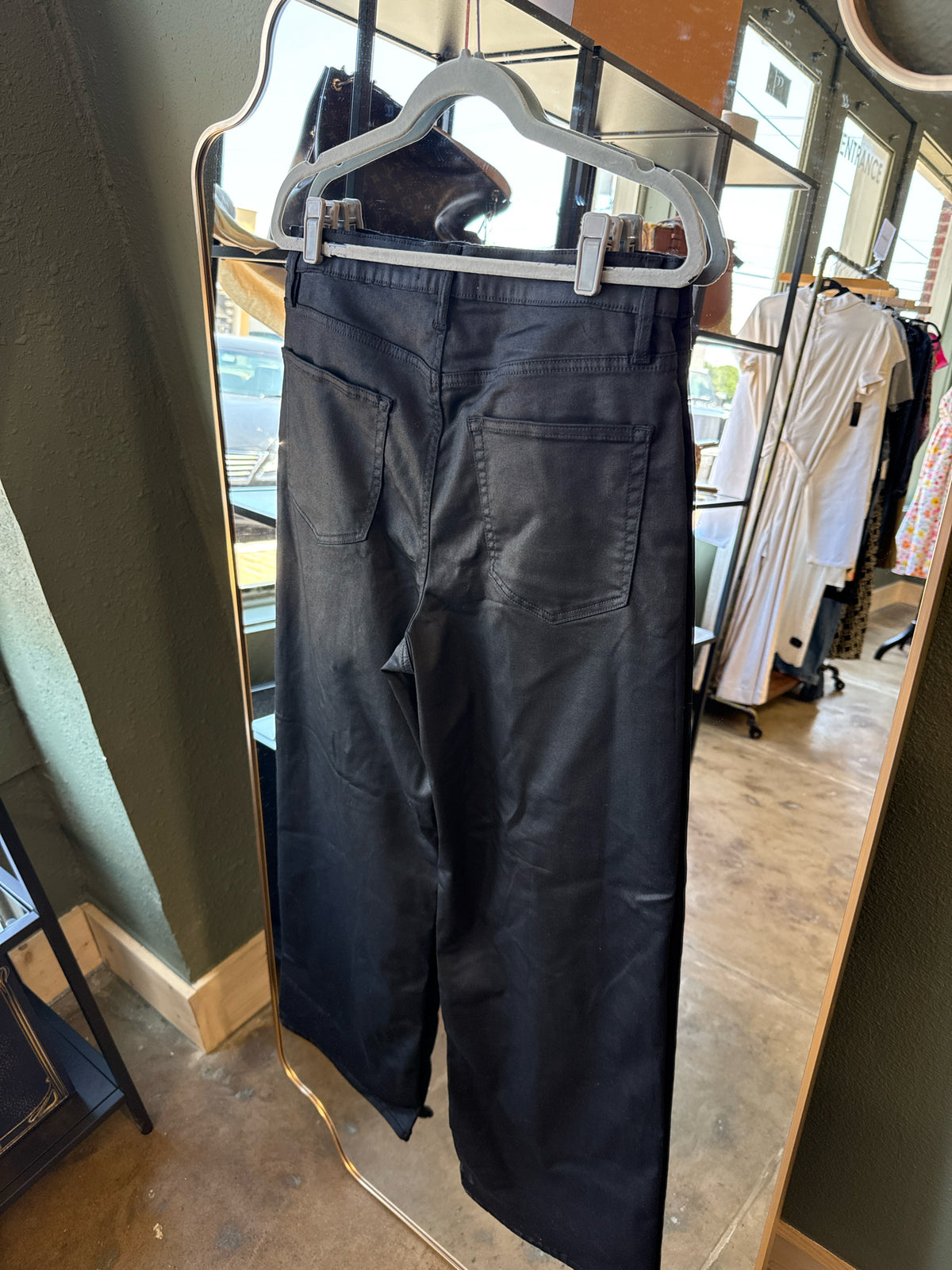 VICI Size 32 Black Pants