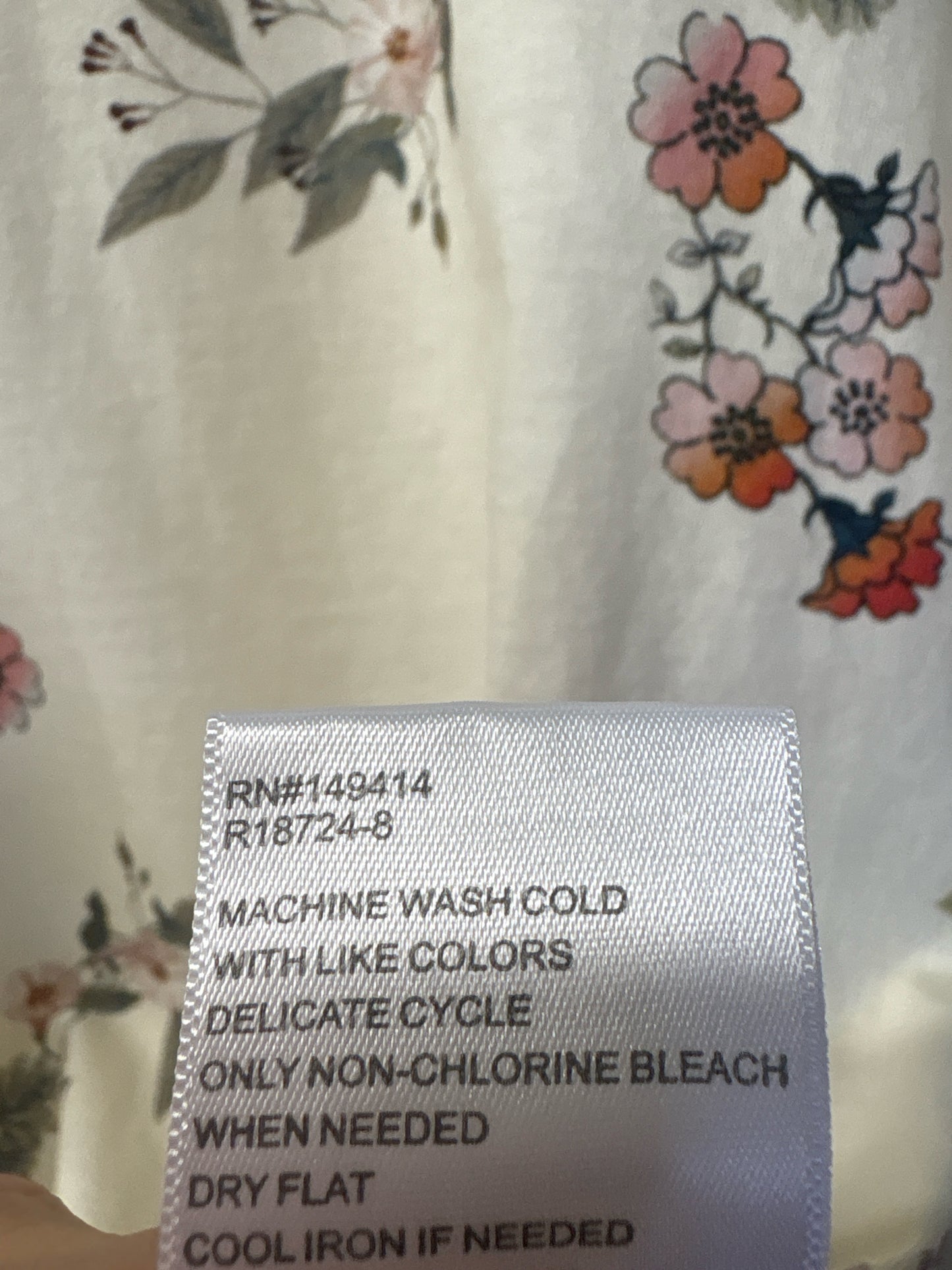 Johnny Was Size L Tee