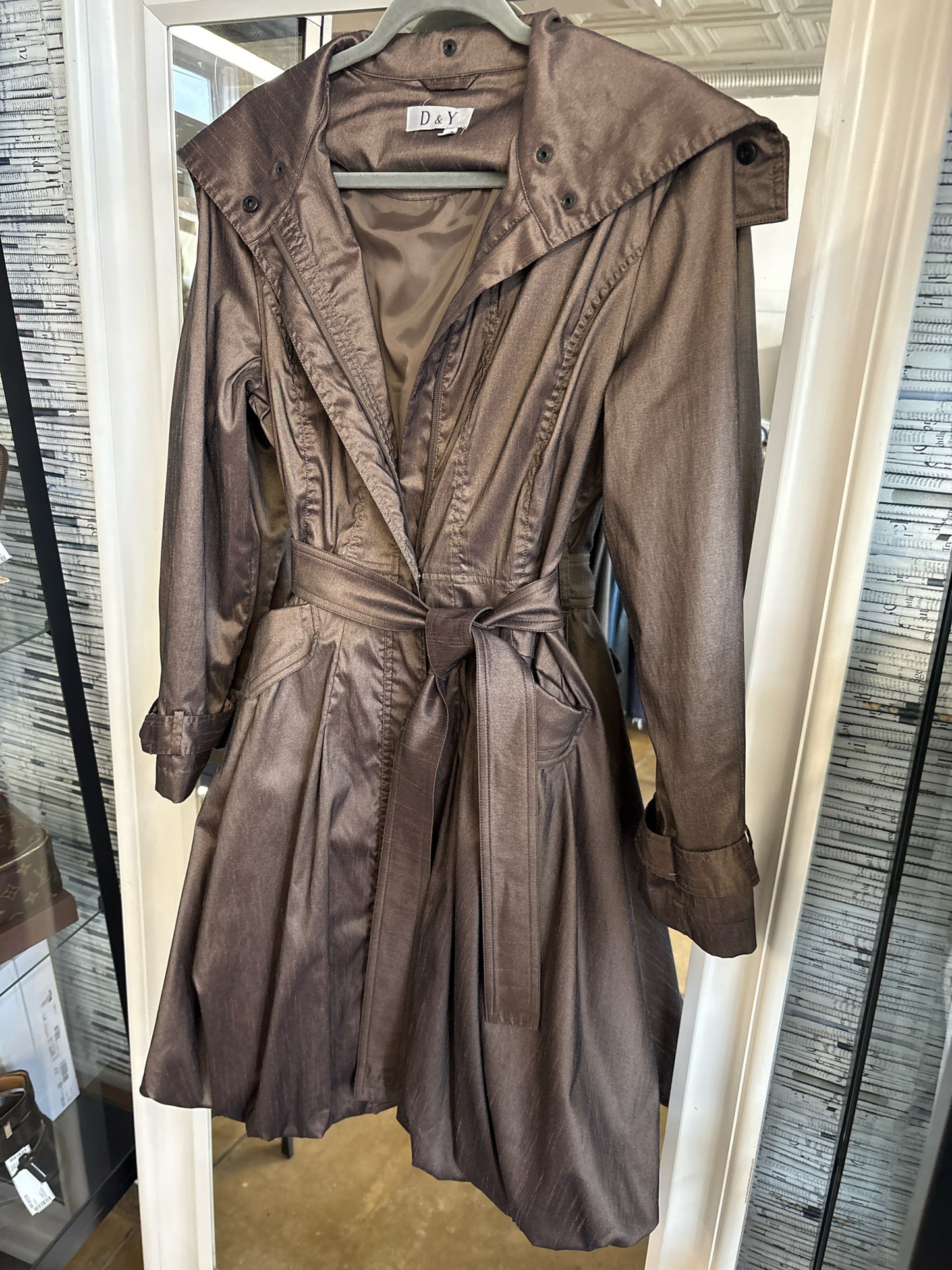 D&Y Size M Bronze Jacket