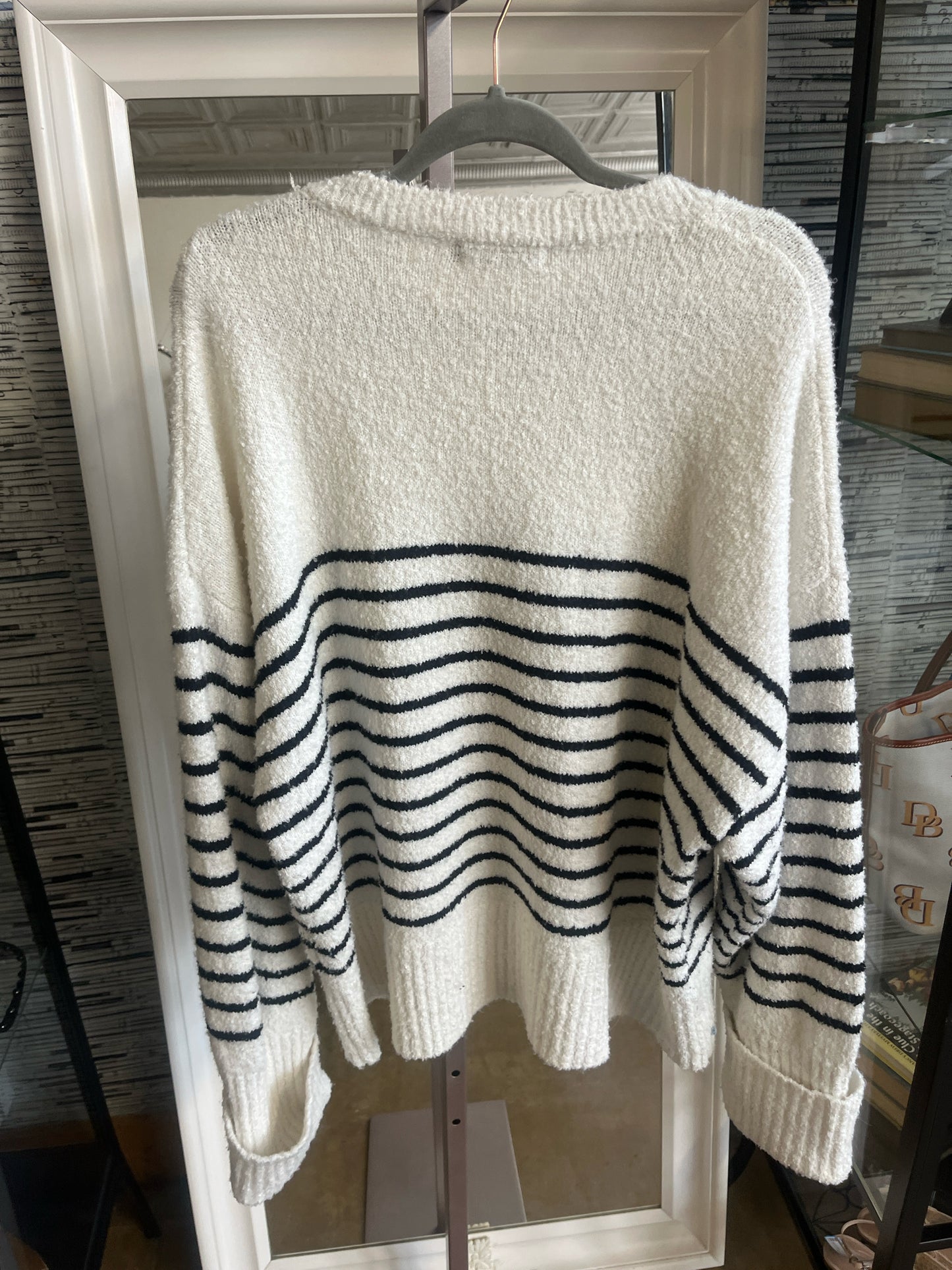 Lillusory Size XL B&W Stripe Sweater