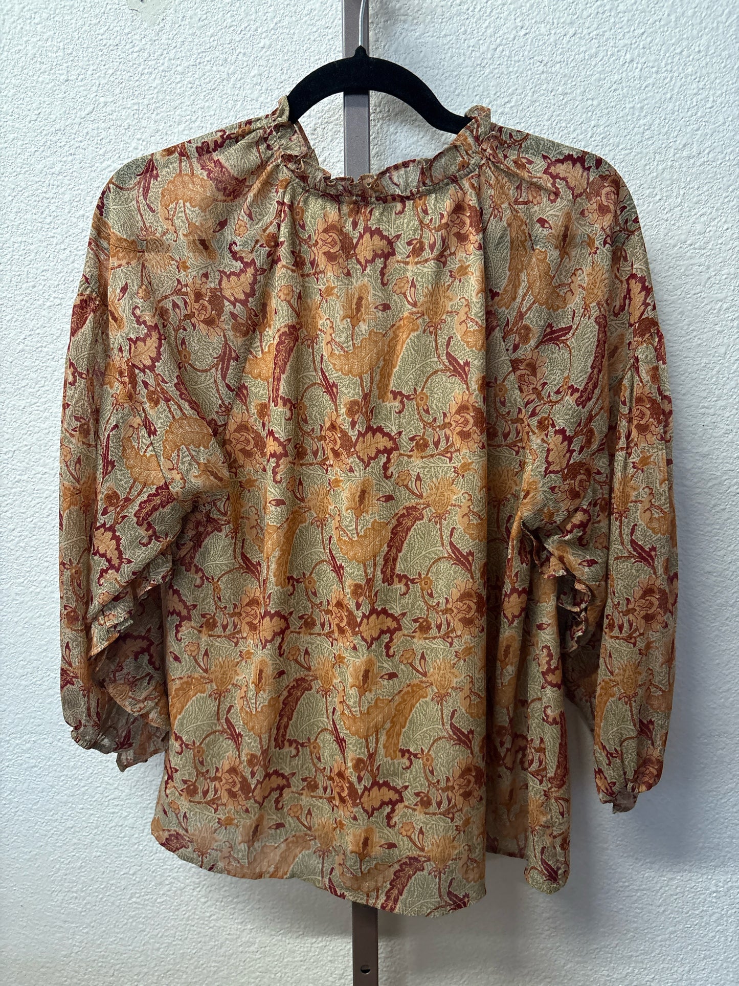 entro Size S orange multi Top