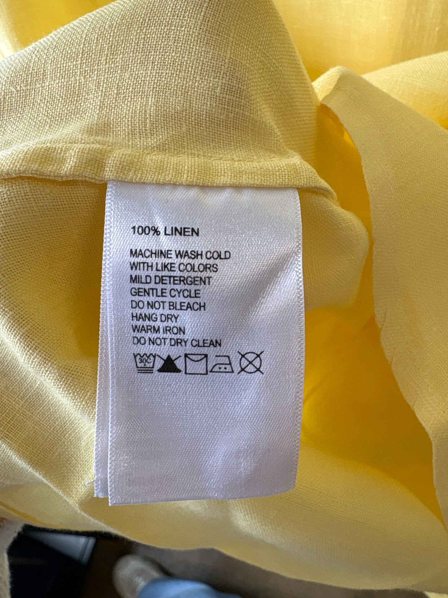 Tommy Bahama Size L Yellow Top