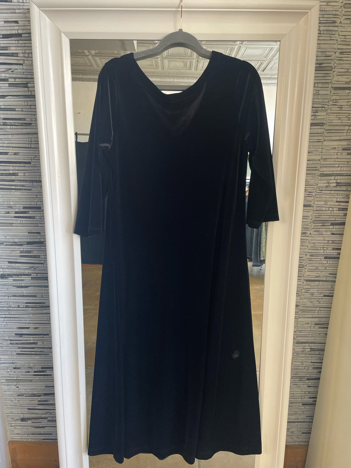 CHICO'S Size M Black Dress