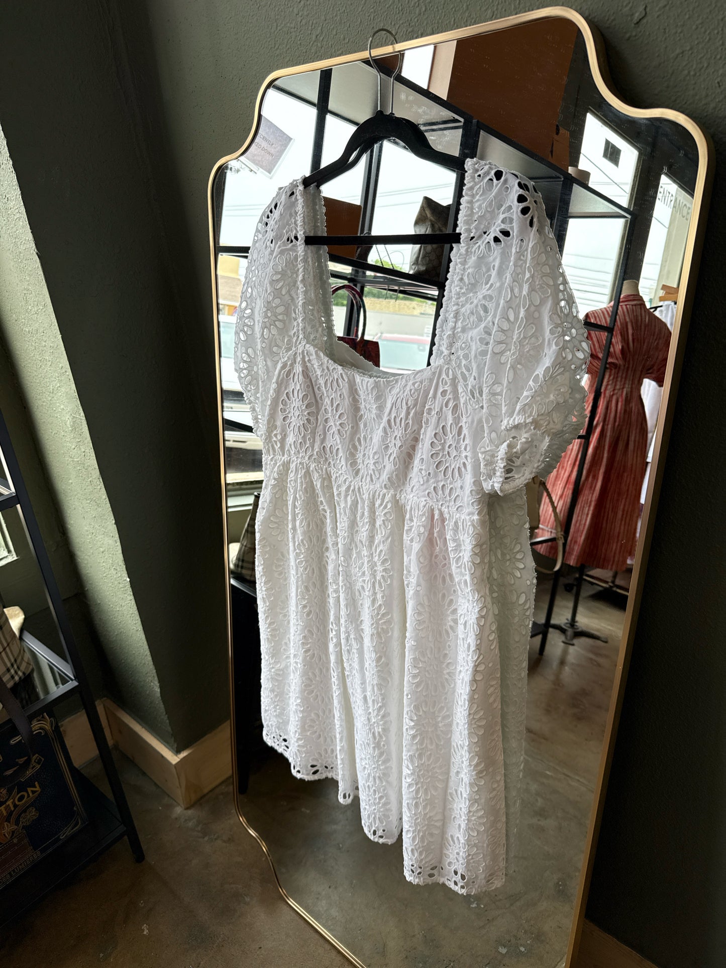 Lilly Pulitzer Size 12 White Dress