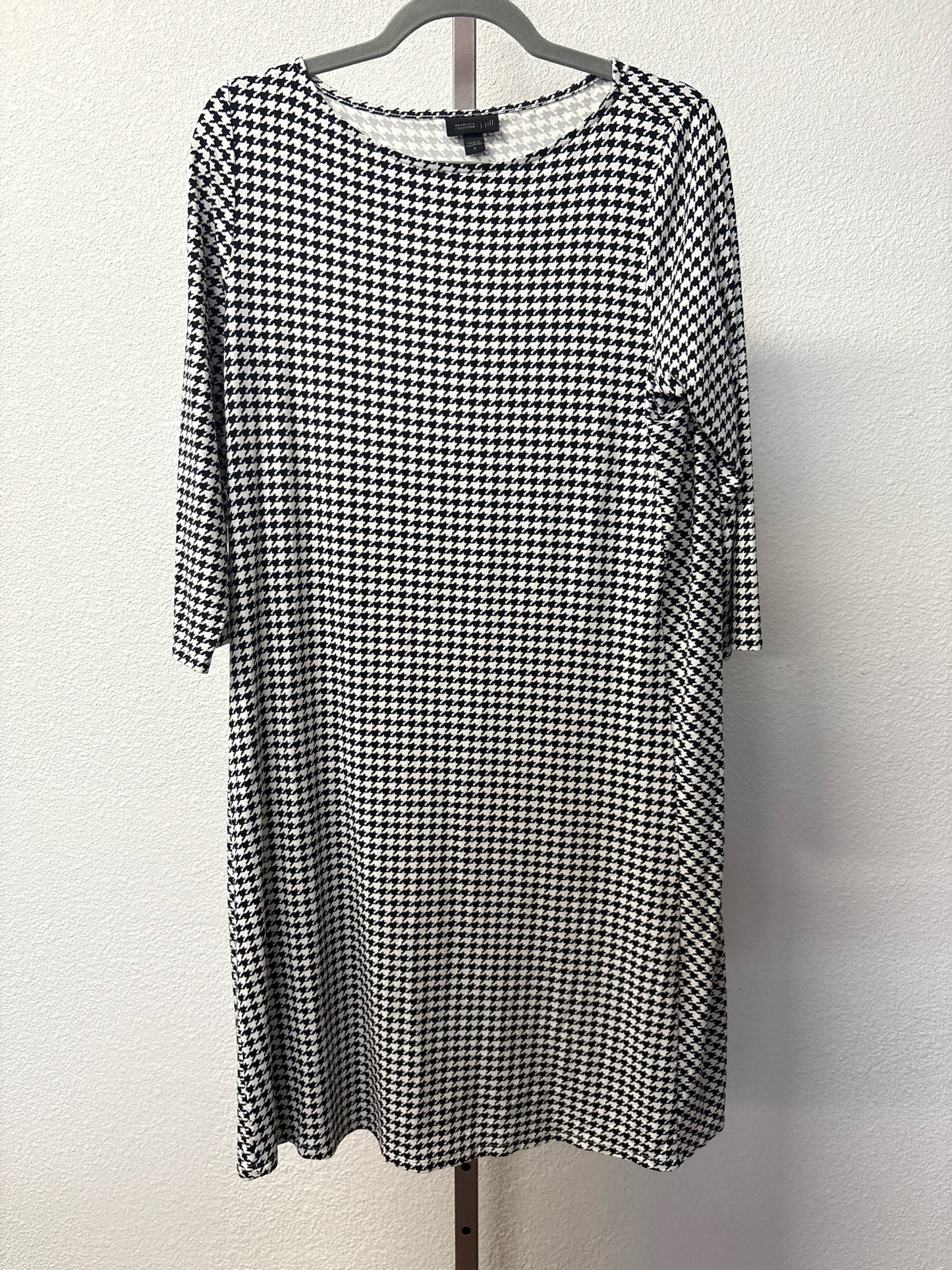 J.Jill Size M B&W Houndstooth Dress