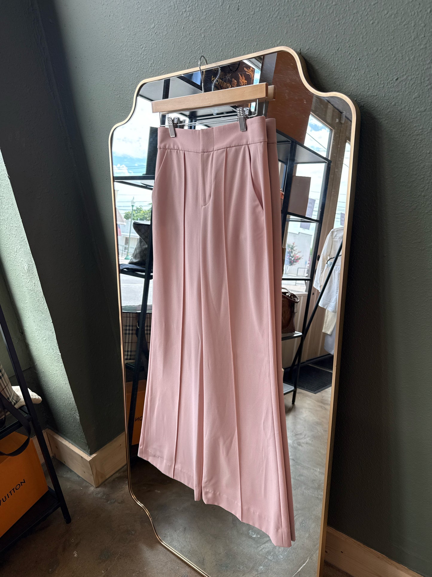 Alice + Olivia Size 2 Pink Pants