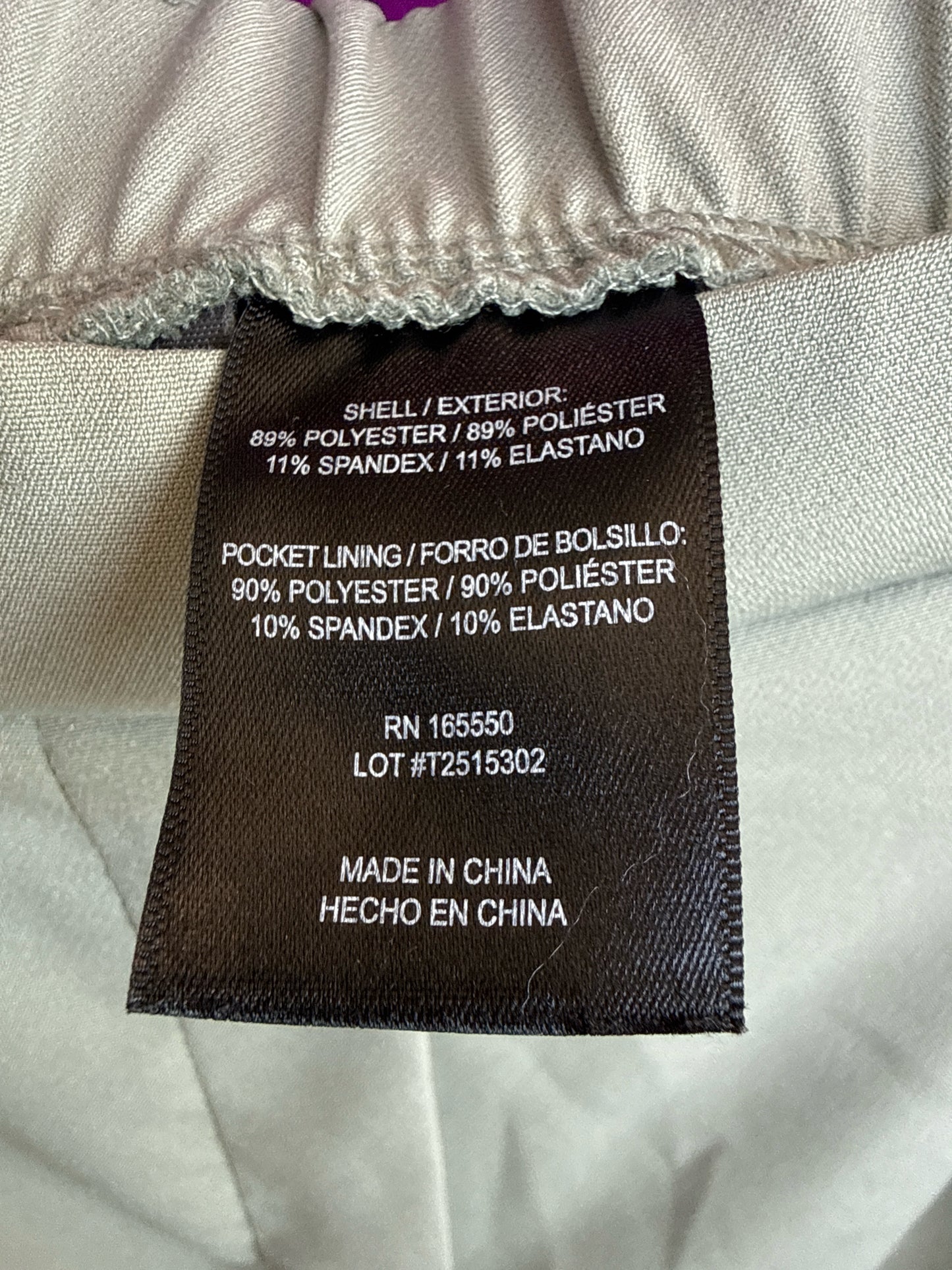 32 Degrees Size L Green Shorts